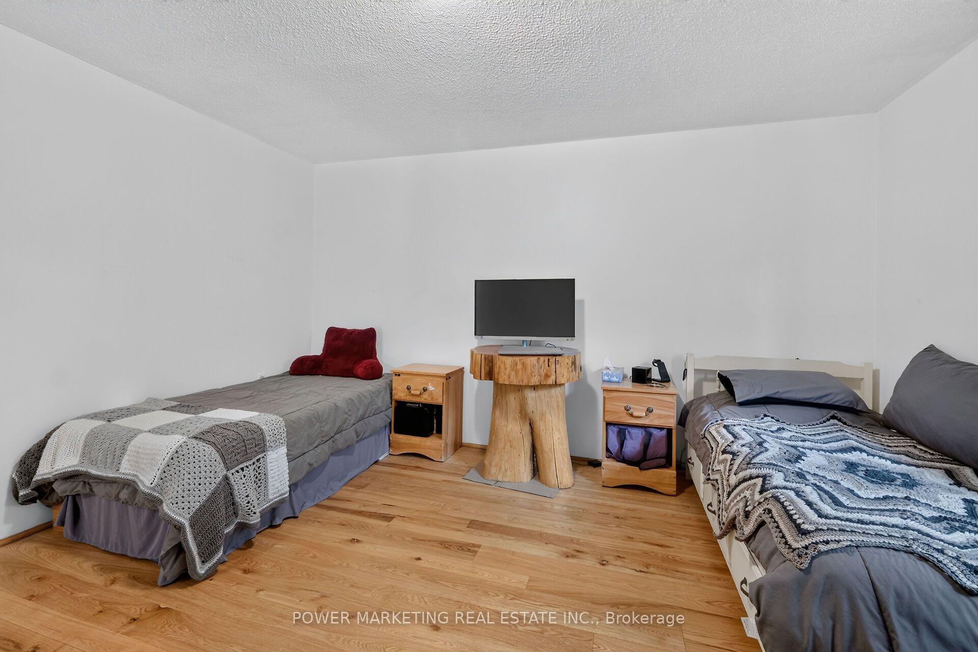 Photo 17 of 4828 Frank Kenny Road, Ottawa, Sarsfield/Bearbrook — HOMEH