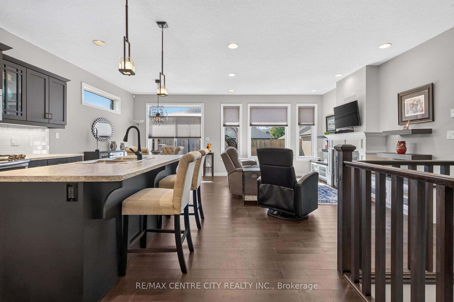 Photo 16 of 108 Westlake Drive, St. Thomas — HOMEH