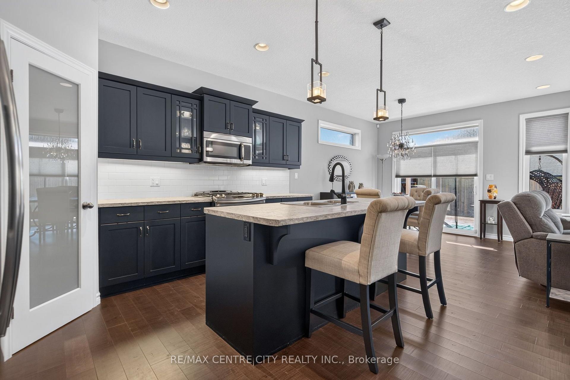 Photo 17 of 108 Westlake Drive, St. Thomas — HOMEH