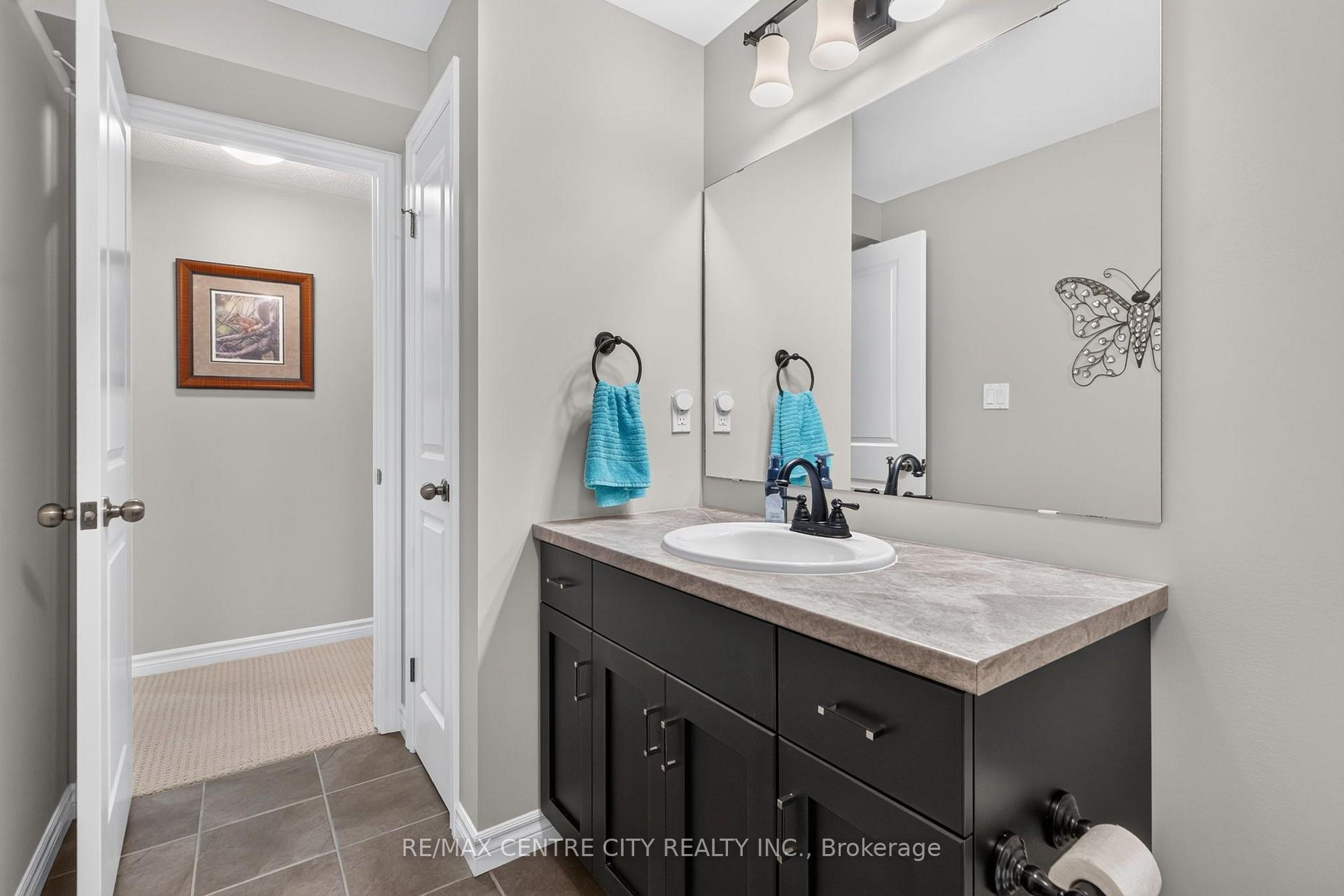 Photo 33 of 108 Westlake Drive, St. Thomas — HOMEH