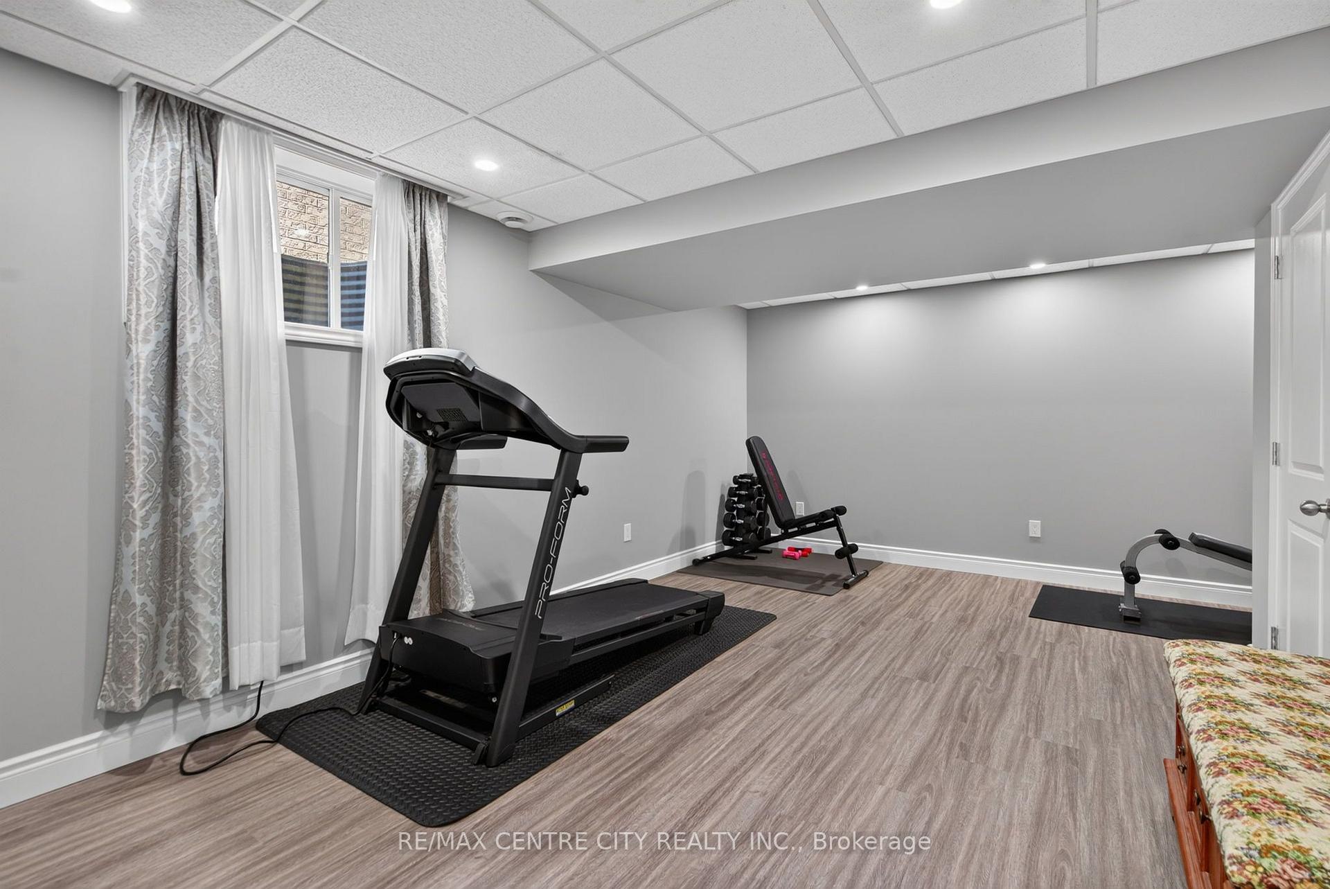 Photo 36 of 108 Westlake Drive, St. Thomas — HOMEH