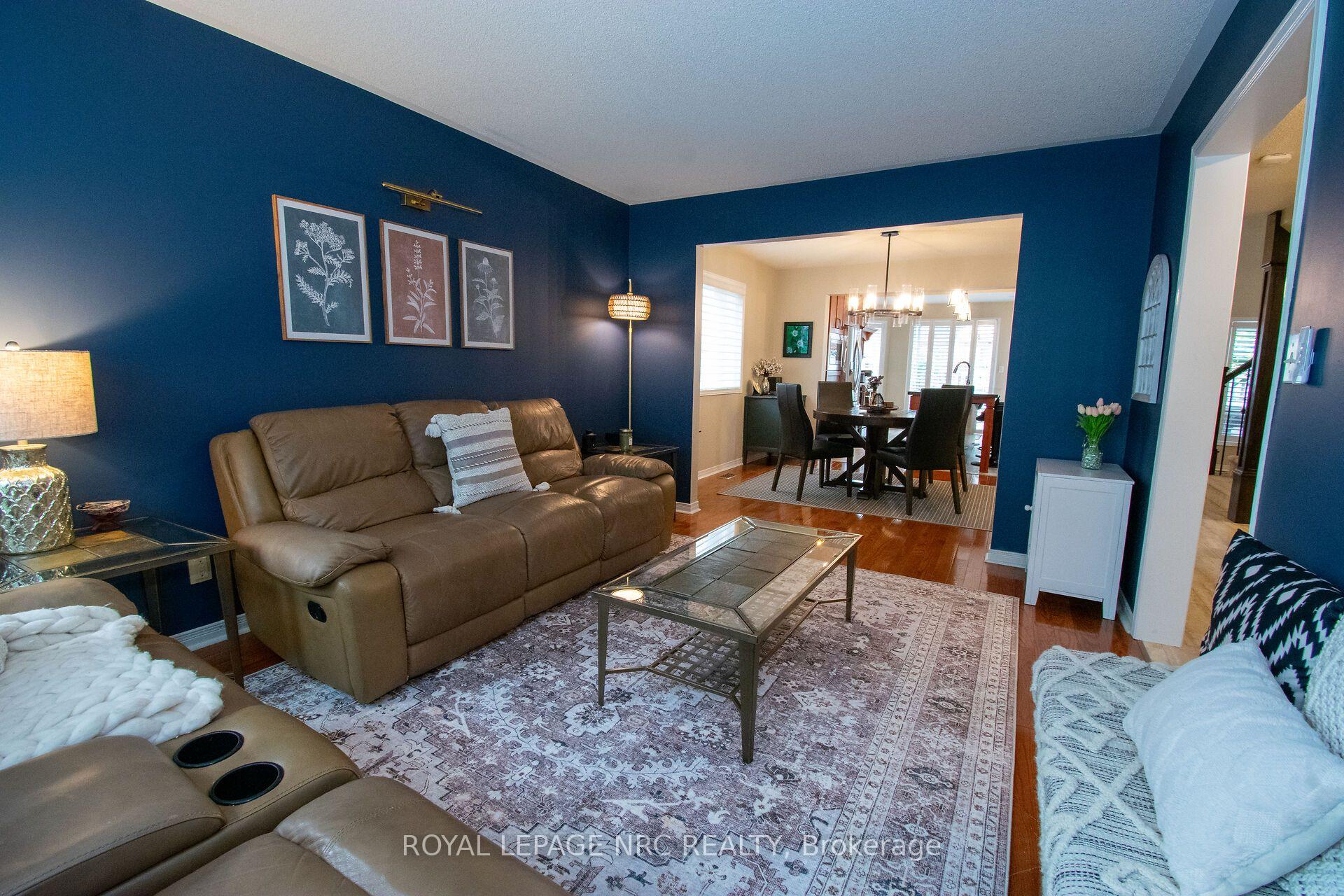 Photo 7 of 29 Farris Avenue, St. Catharines, Rykert/Vansickle — HOMEH