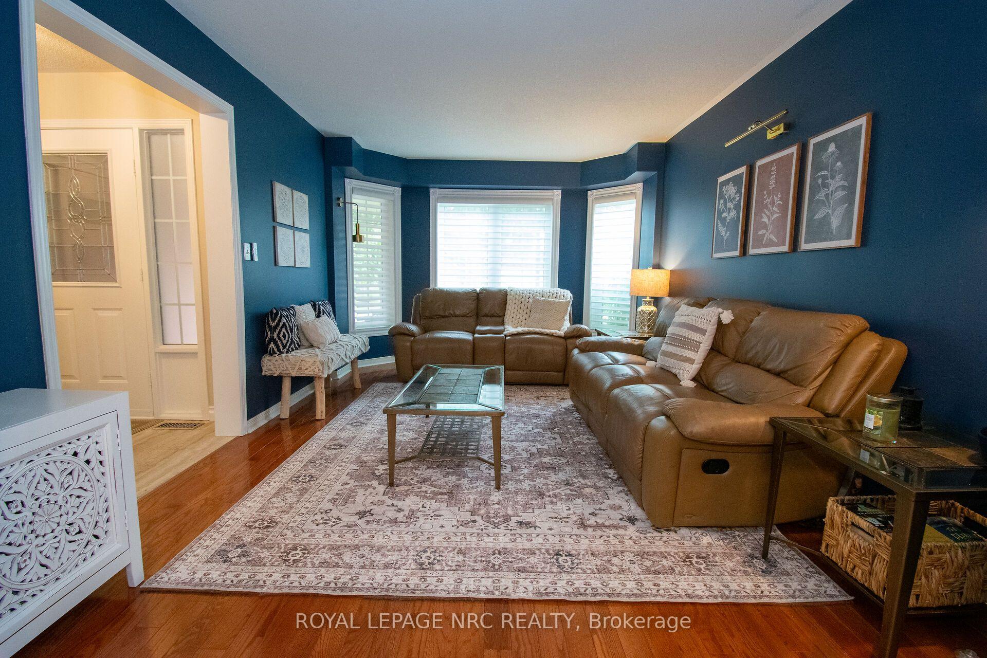 Photo 9 of 29 Farris Avenue, St. Catharines, Rykert/Vansickle — HOMEH