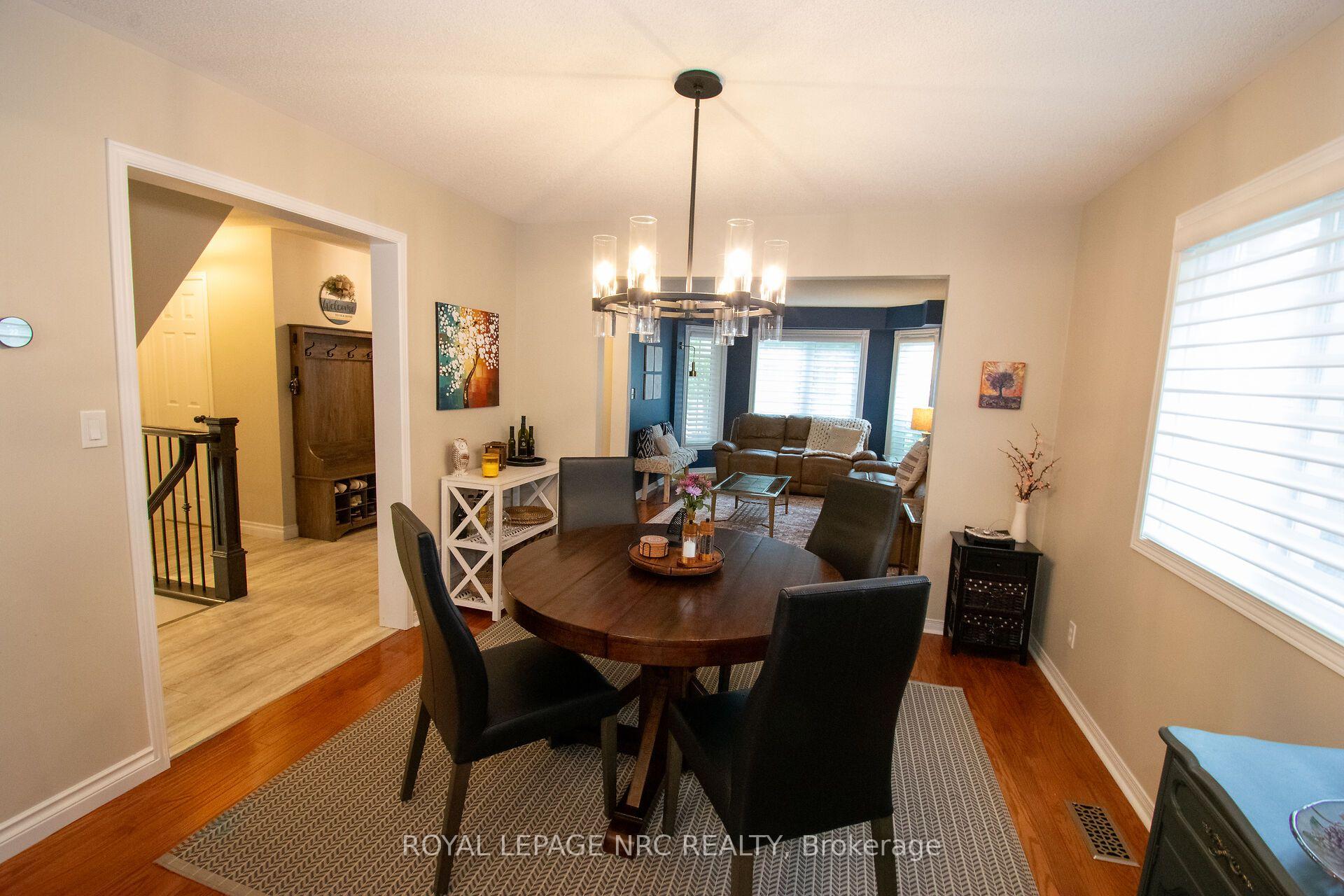 Photo 12 of 29 Farris Avenue, St. Catharines, Rykert/Vansickle — HOMEH