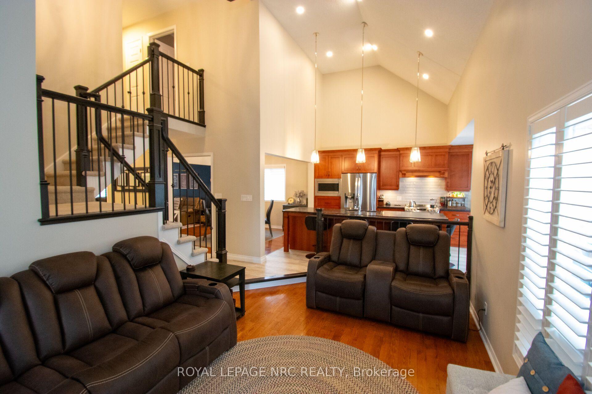 Photo 26 of 29 Farris Avenue, St. Catharines, Rykert/Vansickle — HOMEH