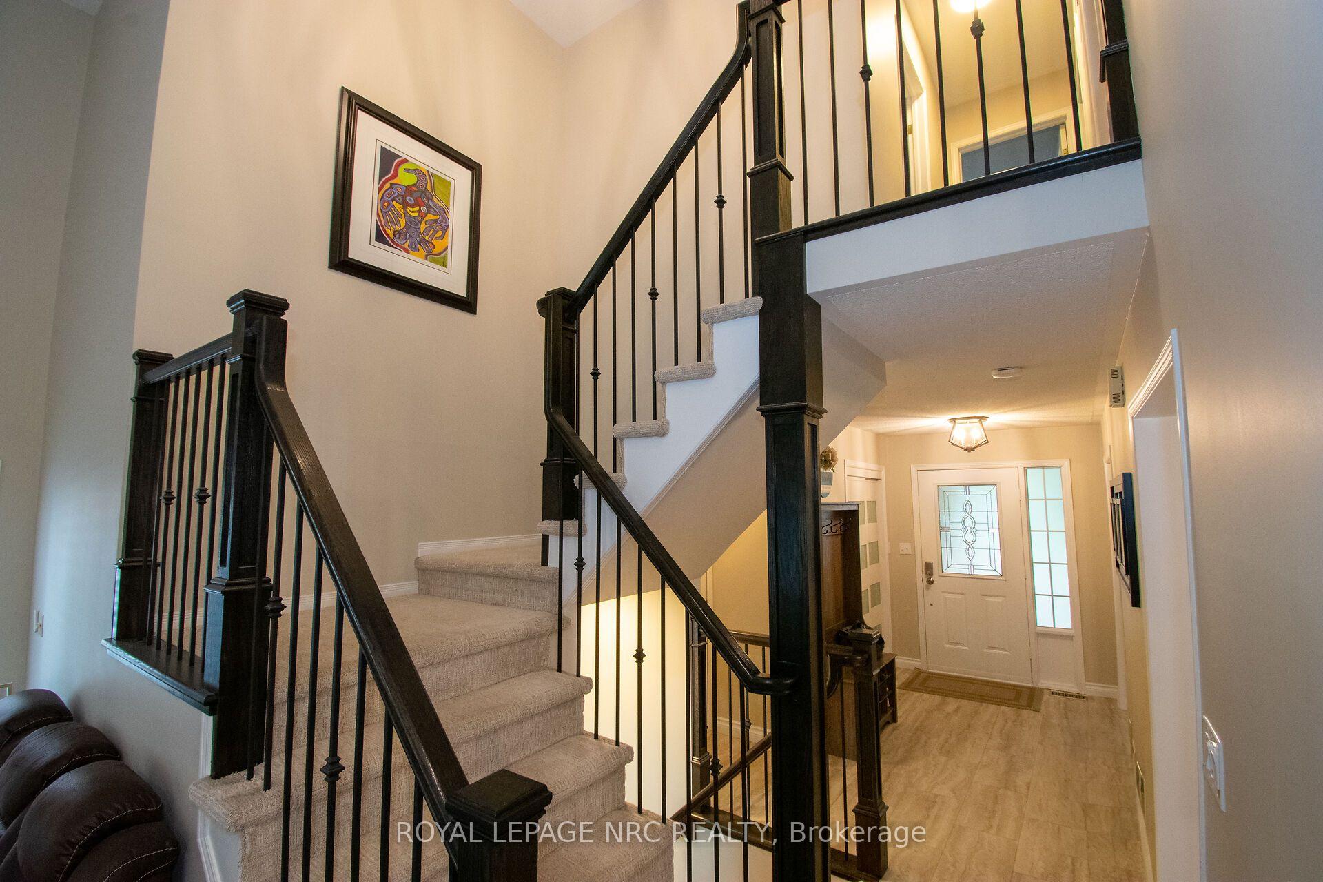 Photo 30 of 29 Farris Avenue, St. Catharines, Rykert/Vansickle — HOMEH