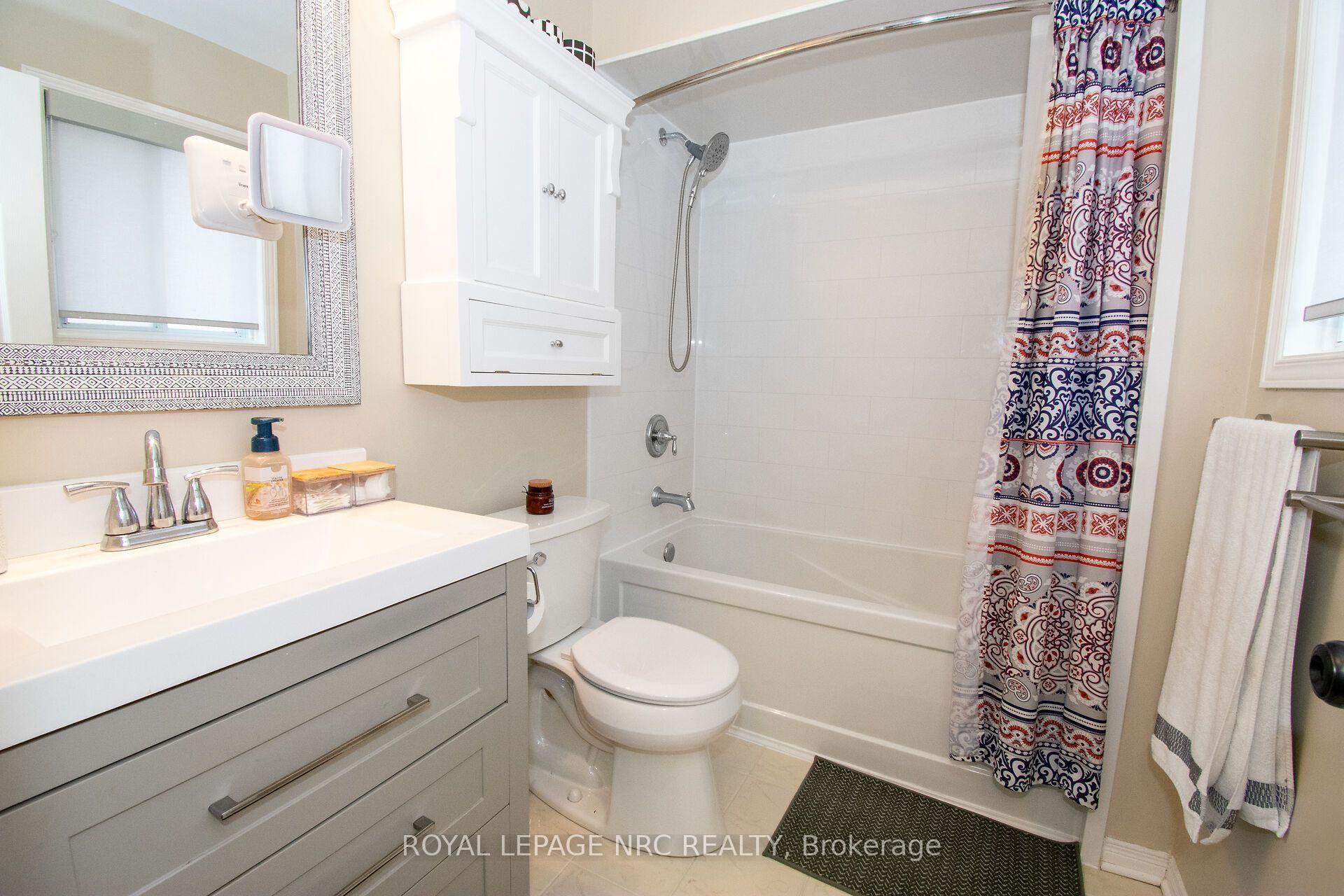Photo 34 of 29 Farris Avenue, St. Catharines, Rykert/Vansickle — HOMEH