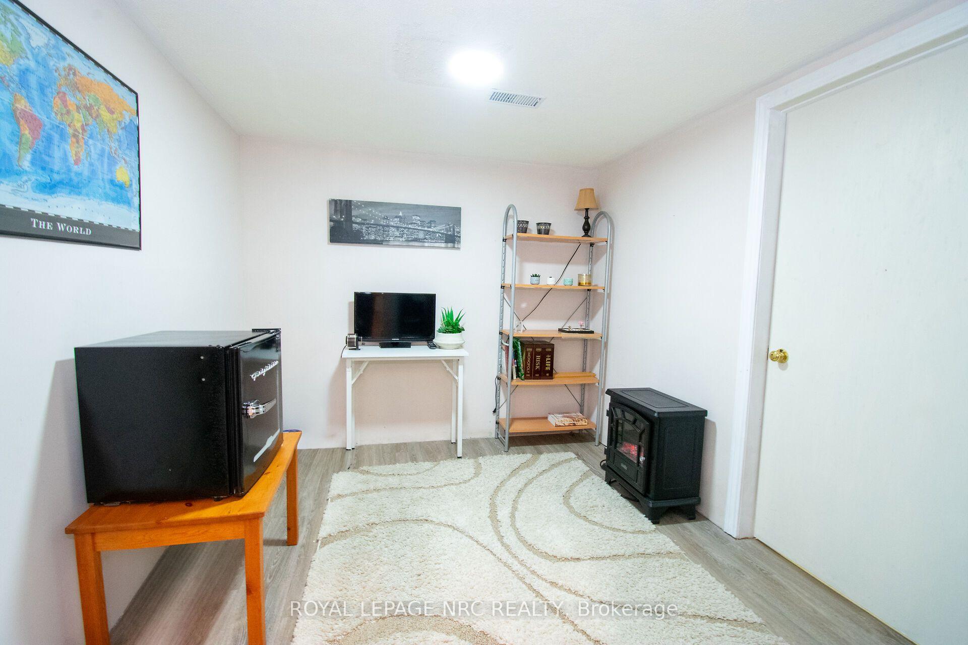 Photo 47 of 29 Farris Avenue, St. Catharines, Rykert/Vansickle — HOMEH