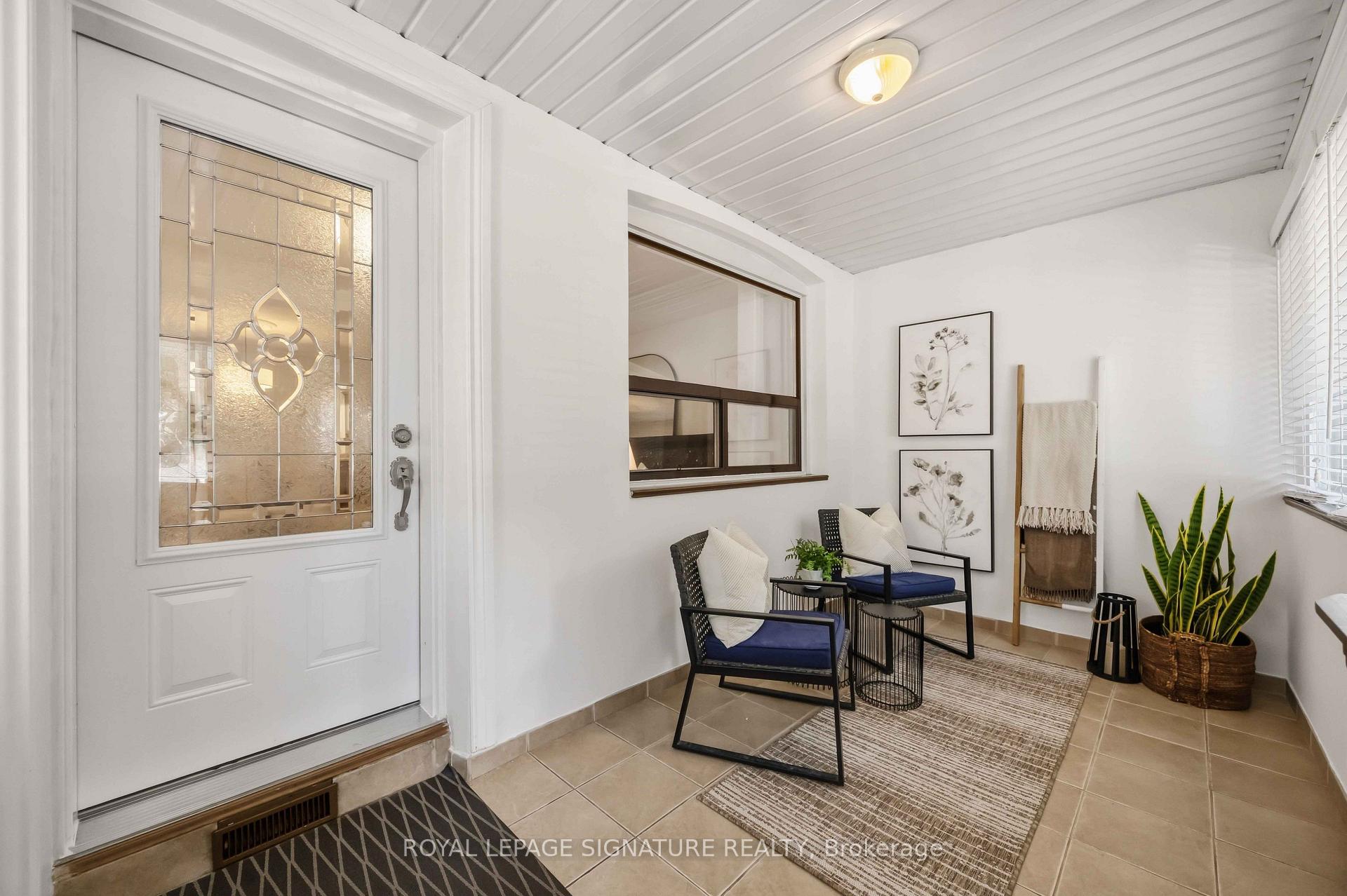 Photo 4 of 163 Bingham Avenue, Toronto, The Beaches — HOMEH