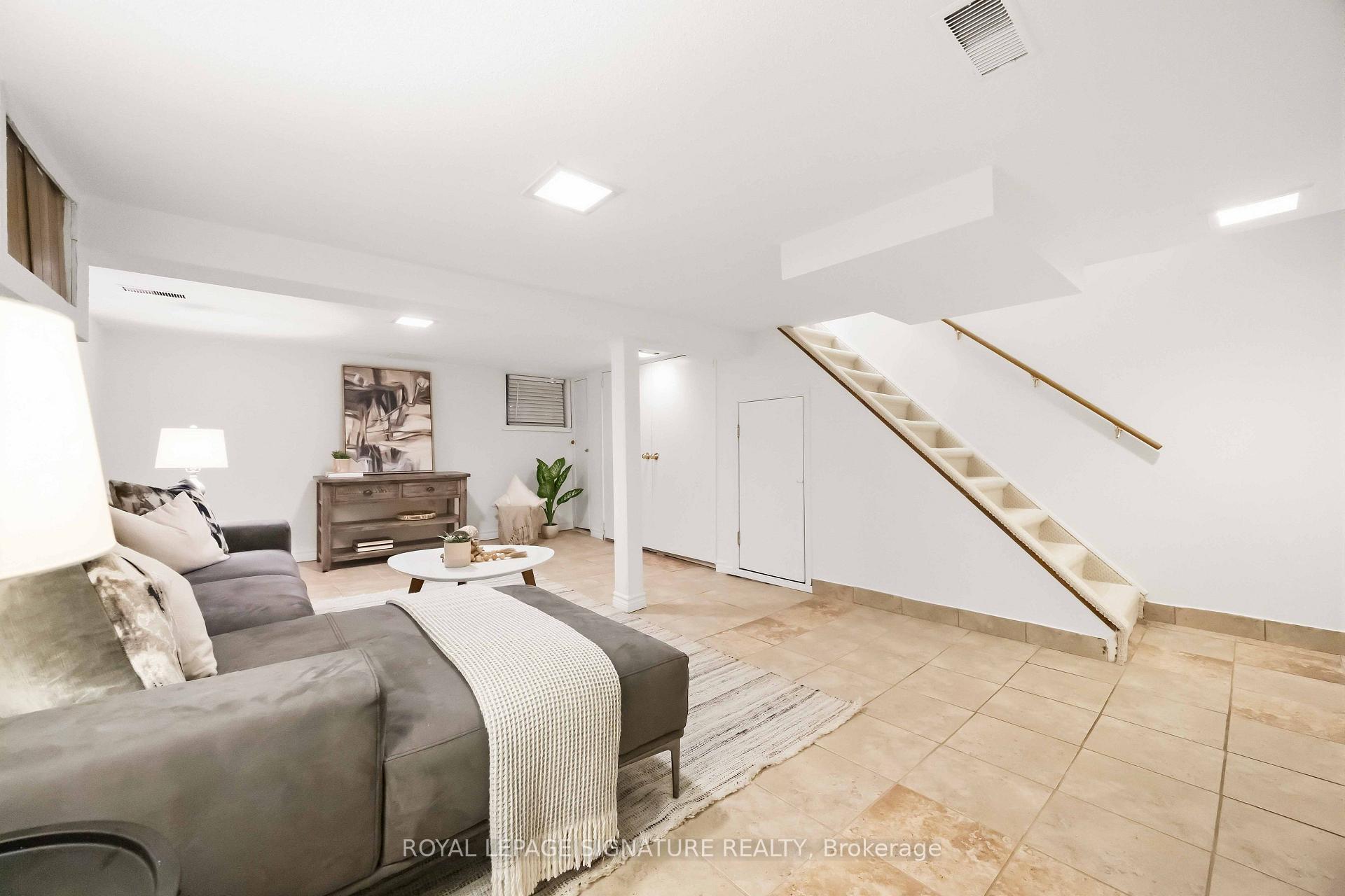 Photo 22 of 163 Bingham Avenue, Toronto, The Beaches — HOMEH