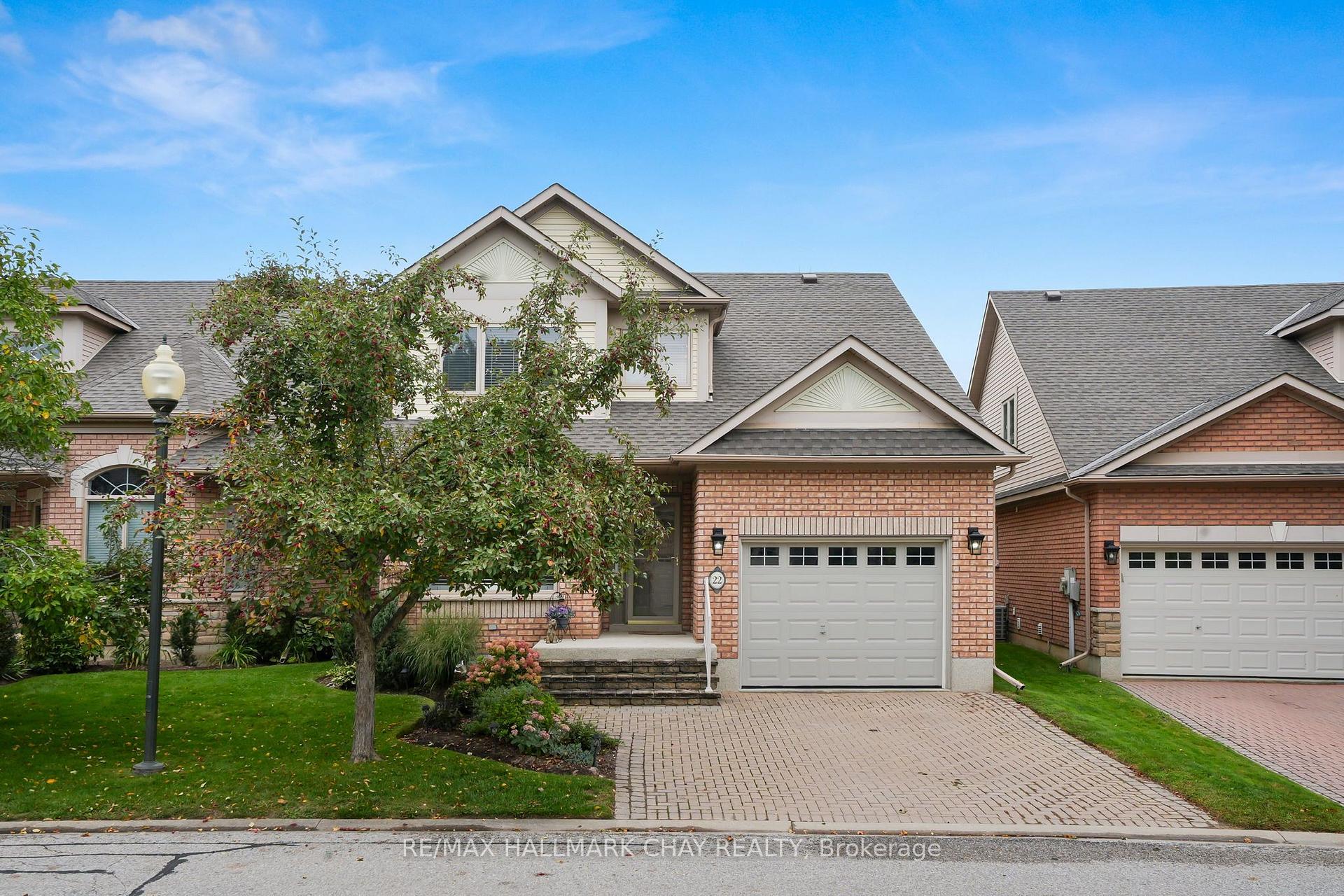 Photo 4 of Unit 2, 22 Briar Gate Way, New Tecumseth, Rural New Tecumseth — HOMEH