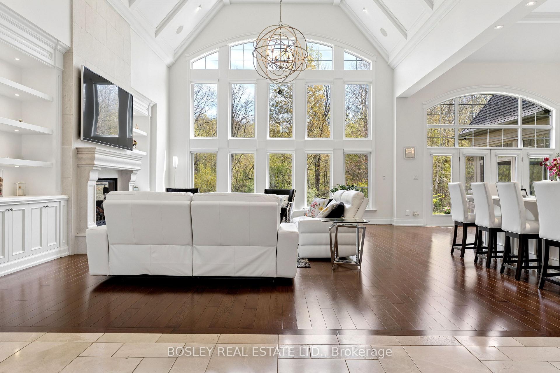 Photo 5 of 3325 Hollywood Court, Pickering, Rural Pickering — HOMEH