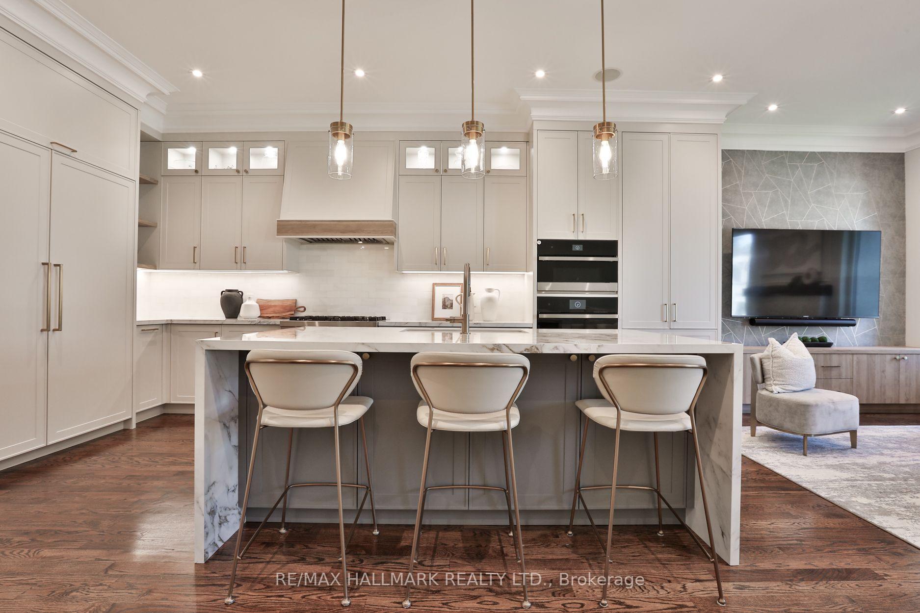 Photo 17 of 340 St Germain Avenue, Toronto, Lawrence Park North — HOMEH