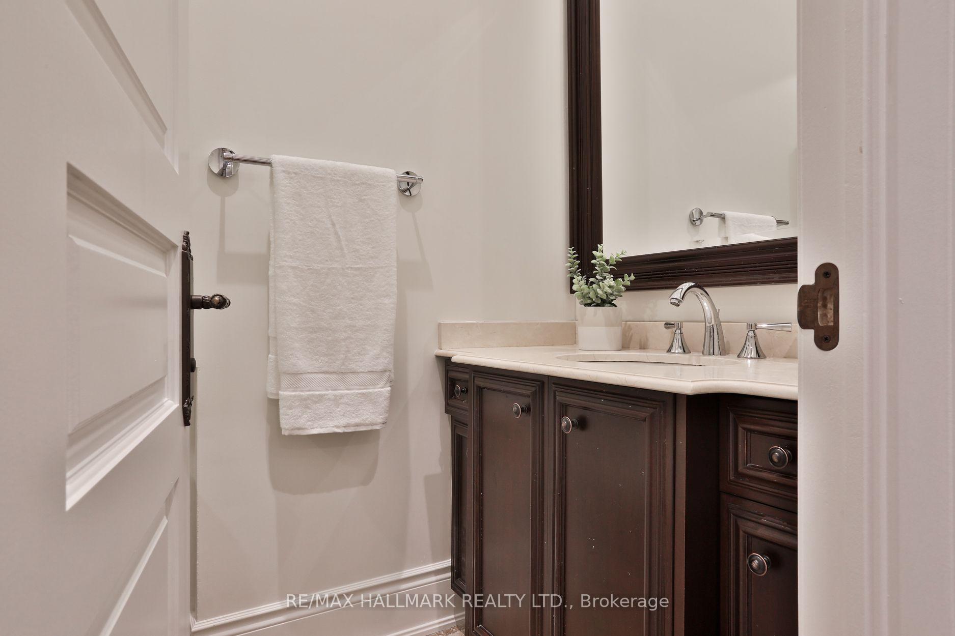 Photo 39 of 340 St Germain Avenue, Toronto, Lawrence Park North — HOMEH