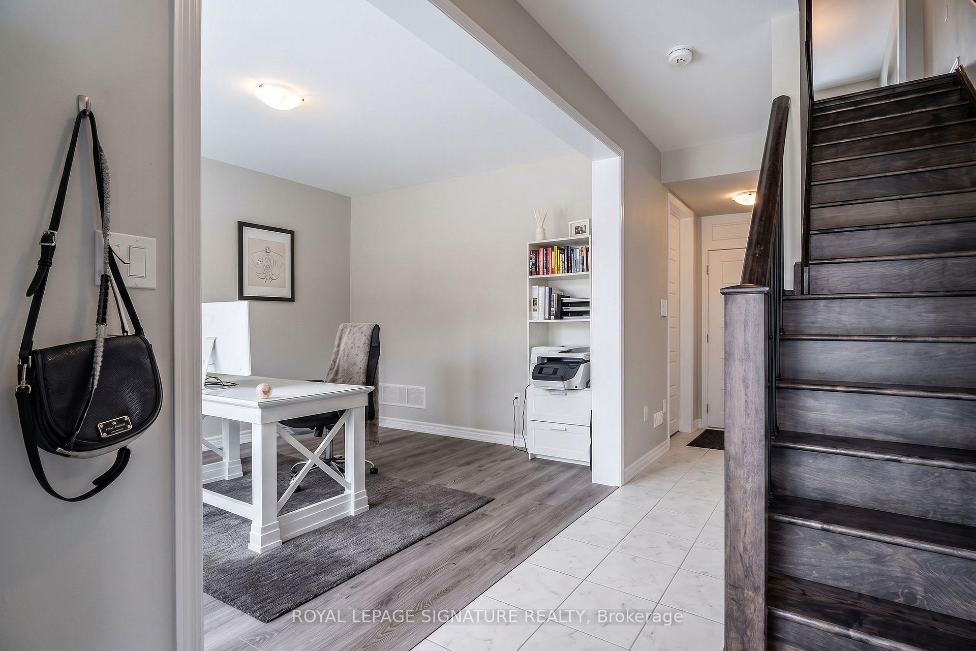 Photo 2 of 3355 Carding Mill Trail, Oakville, Glenorchy — HOMEH