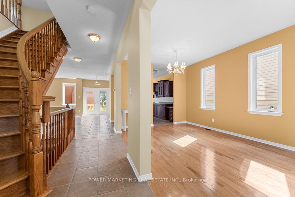 Photo 5 of 5 Tierney Drive, Ottawa, Barrhaven - Longfields — HOMEH