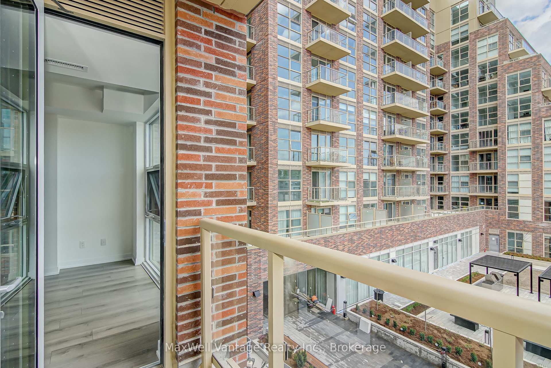 Photo 18 of Unit 306, 1787 St Clair Avenue W, Toronto, Weston-Pellam Park — HOMEH