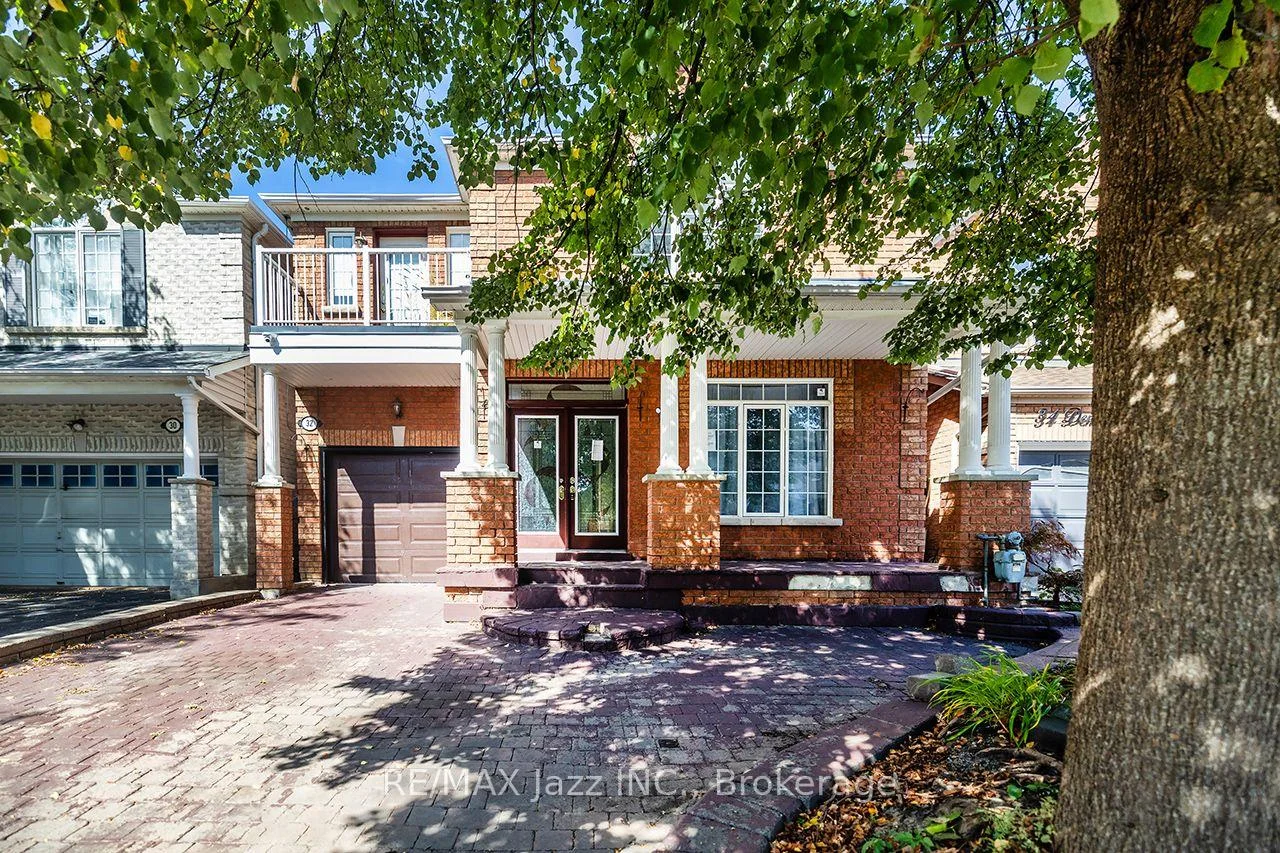 Photo 3 of 32 Dent Street, Ajax, Northwest Ajax — HOMEH