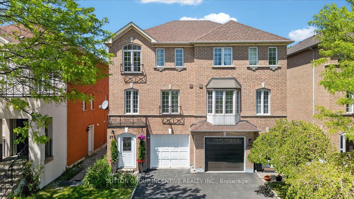Photo 1 of 97 Yellowood Circle, Vaughan, Patterson — HOMEH