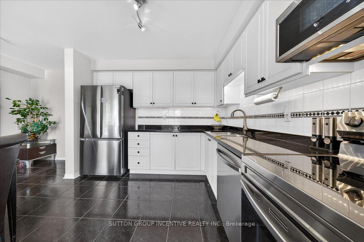 Photo 20 of 97 Yellowood Circle, Vaughan, Patterson — HOMEH