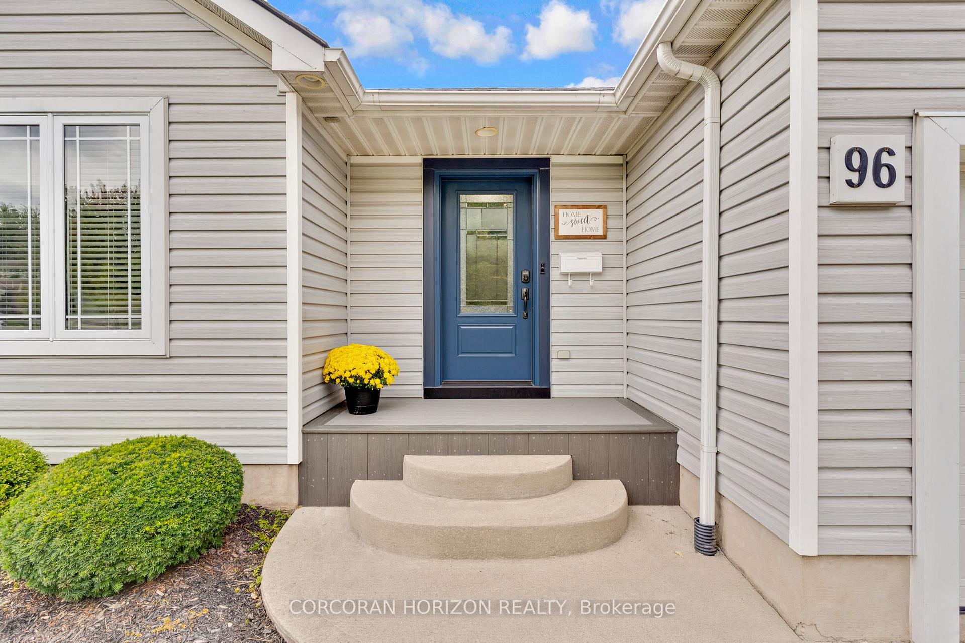 Photo 3 of 96 Endeavour Drive, Cambridge, Hespeler Village — HOMEH