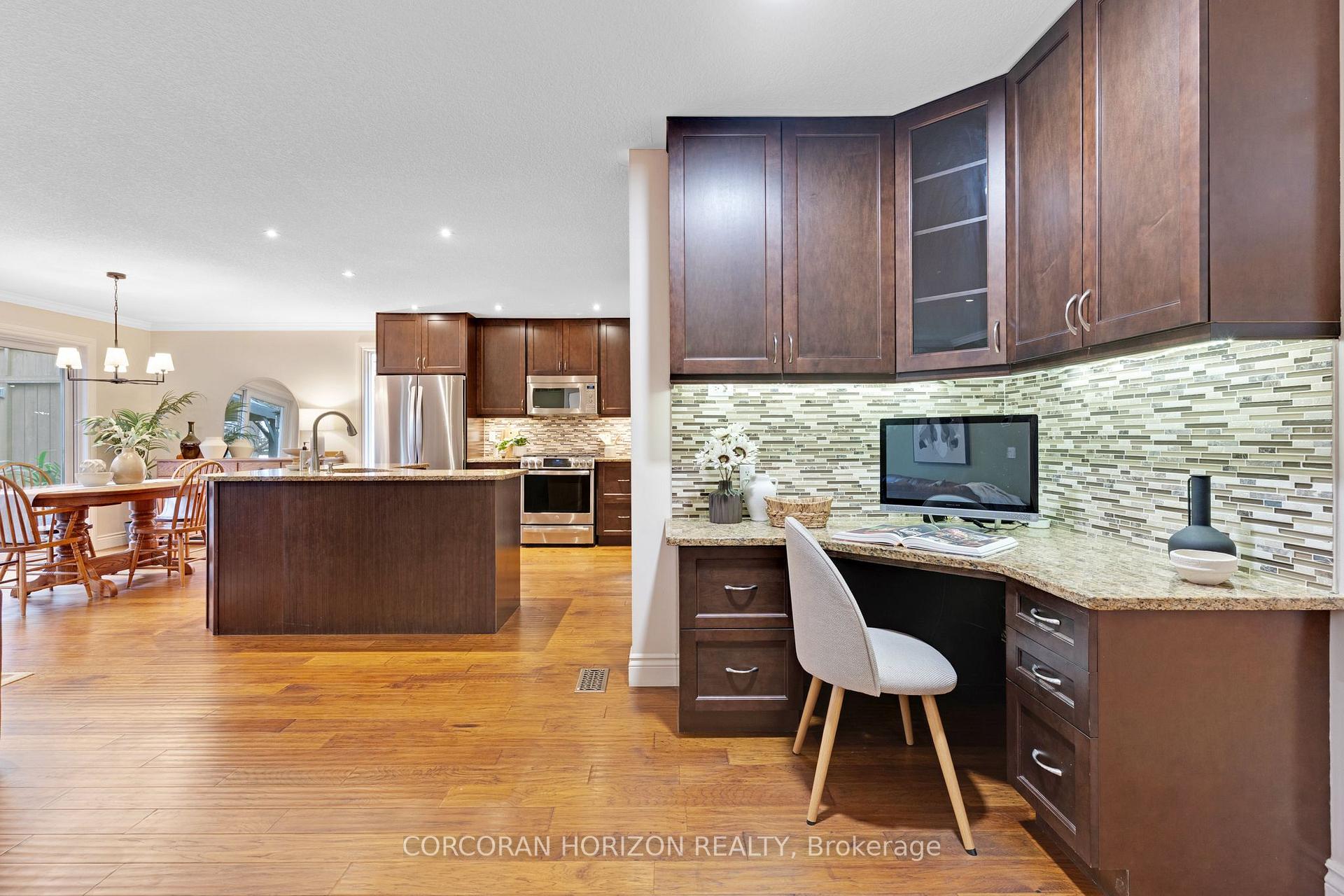 Photo 13 of 96 Endeavour Drive, Cambridge, Hespeler Village — HOMEH