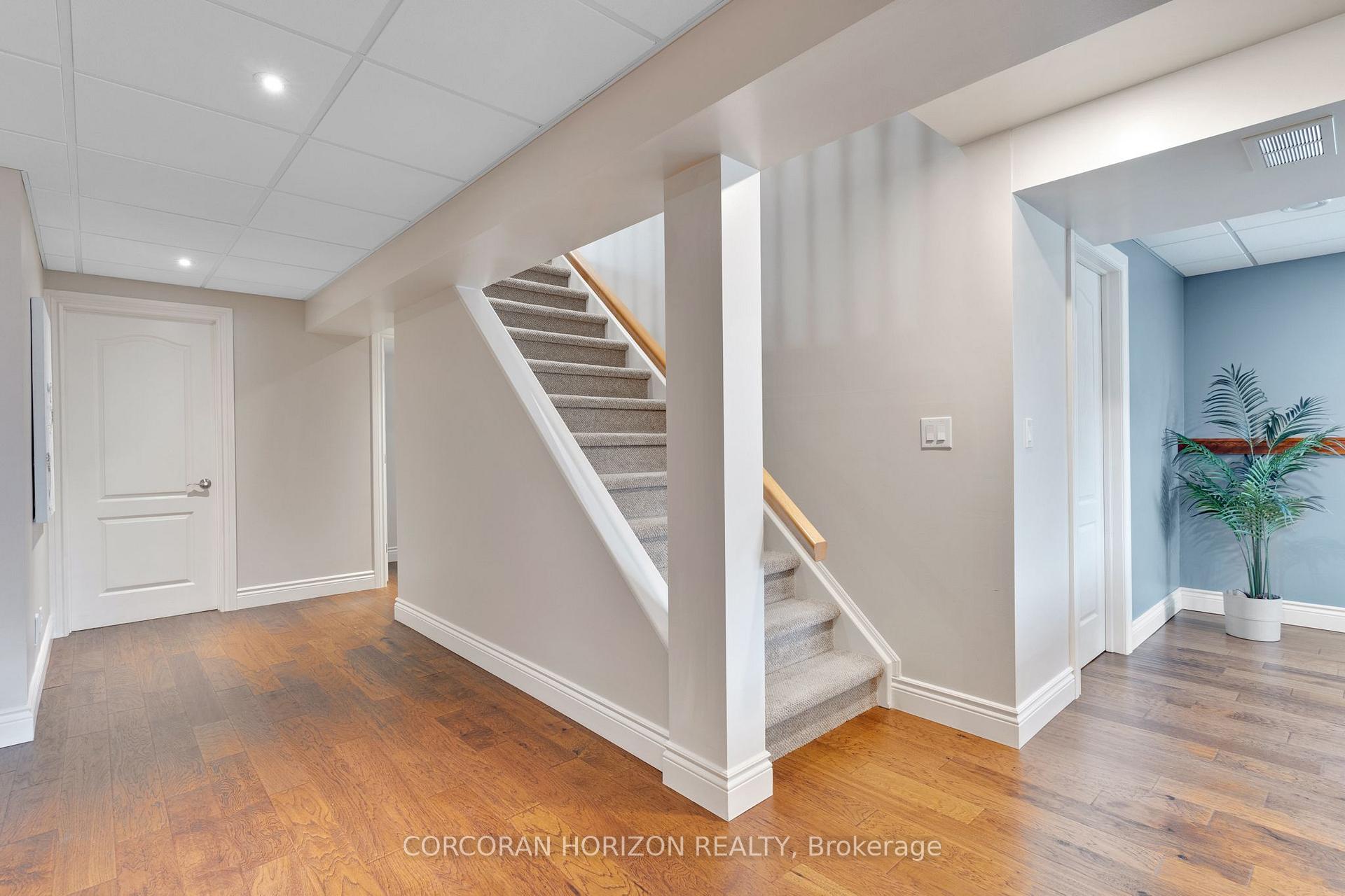 Photo 30 of 96 Endeavour Drive, Cambridge, Hespeler Village — HOMEH