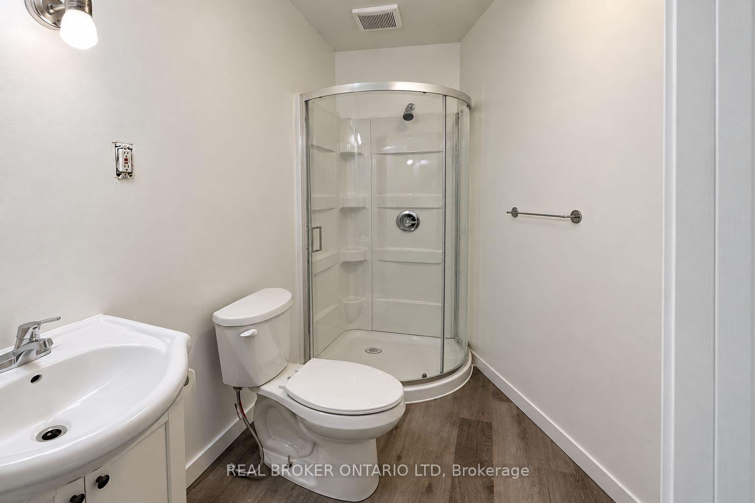 Photo 7 of 31 Myrtle Street, St. Thomas — HOMEH
