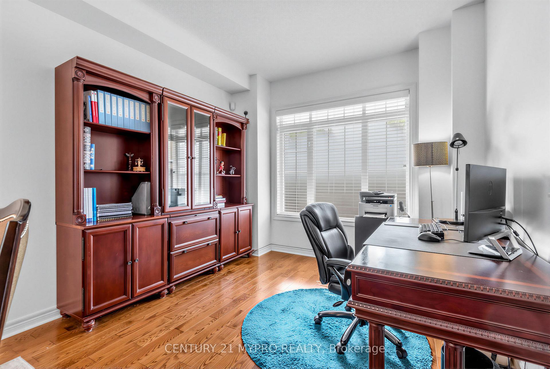Photo 6 of 250 Summeridge Drive, Vaughan, Patterson — HOMEH