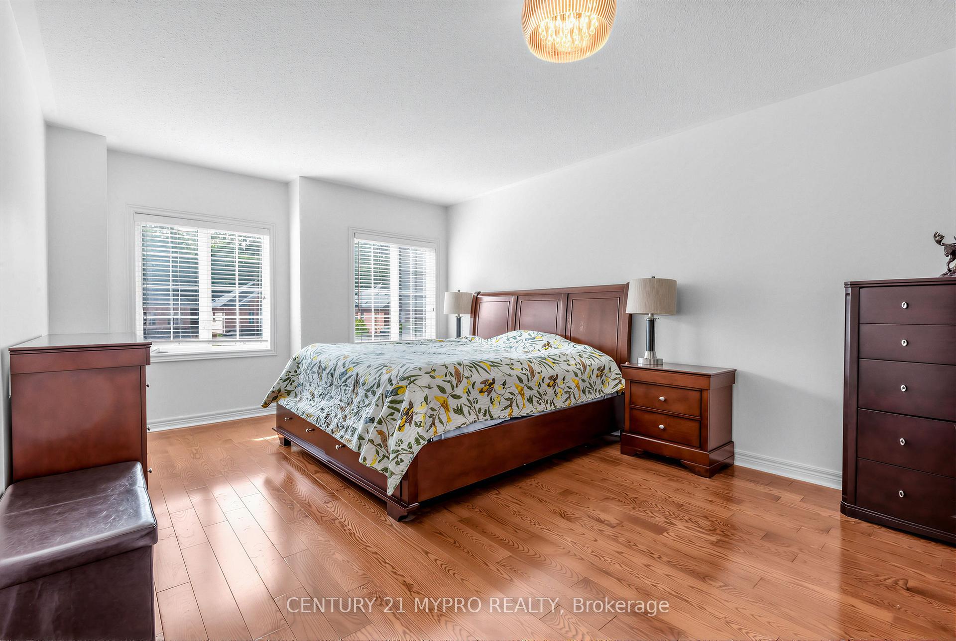 Photo 27 of 250 Summeridge Drive, Vaughan, Patterson — HOMEH
