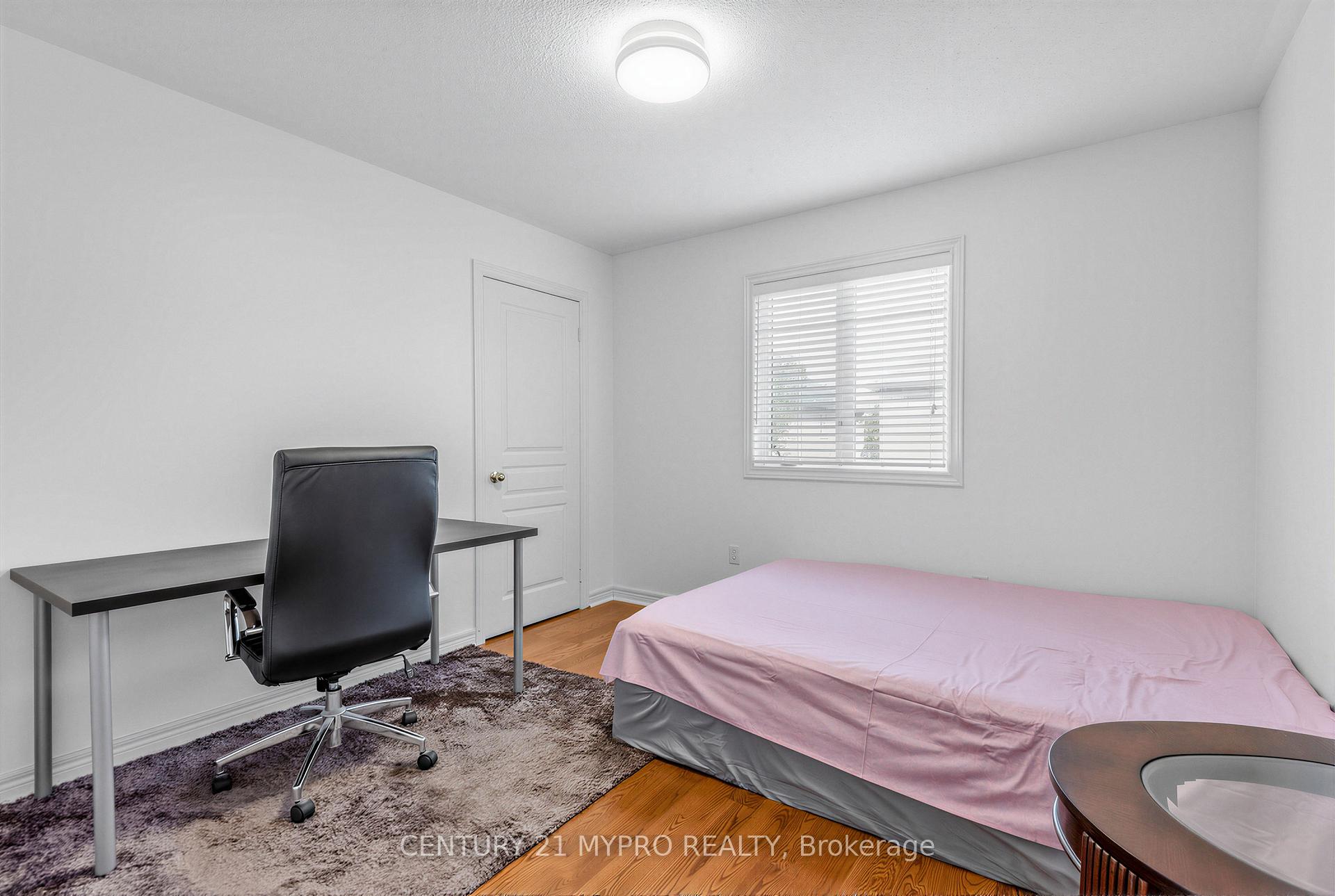 Photo 32 of 250 Summeridge Drive, Vaughan, Patterson — HOMEH