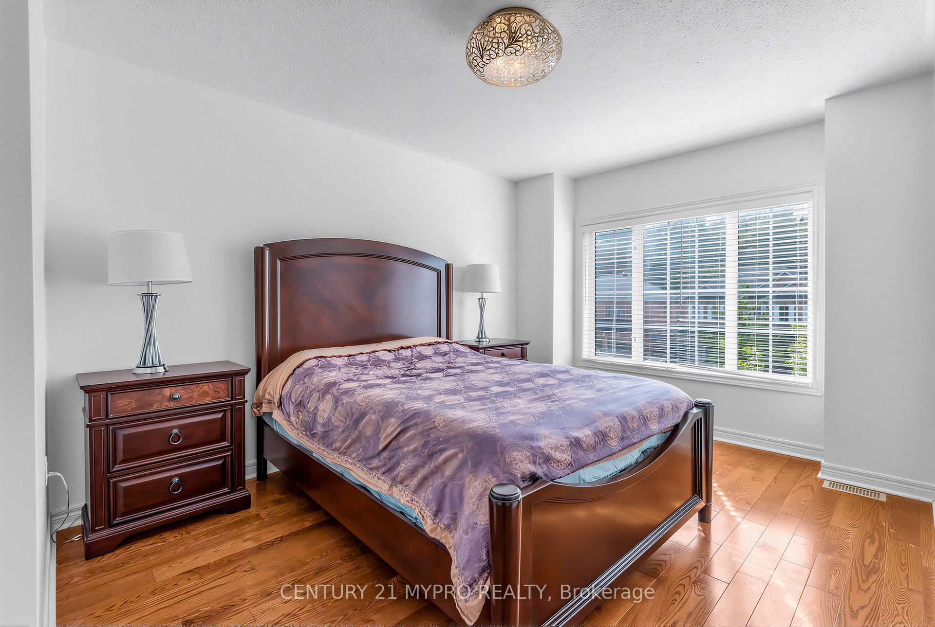 Photo 36 of 250 Summeridge Drive, Vaughan, Patterson — HOMEH