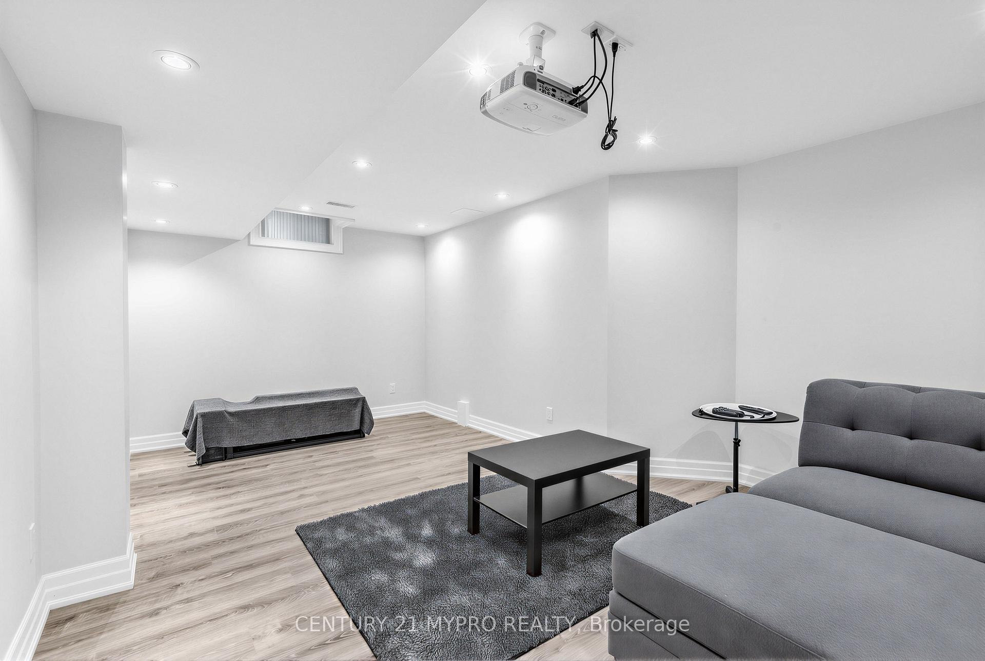 Photo 41 of 250 Summeridge Drive, Vaughan, Patterson — HOMEH