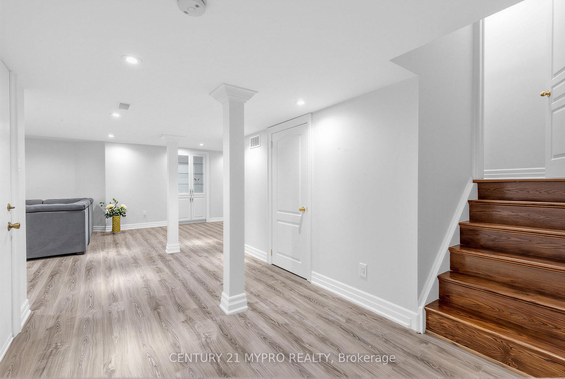 Photo 44 of 250 Summeridge Drive, Vaughan, Patterson — HOMEH