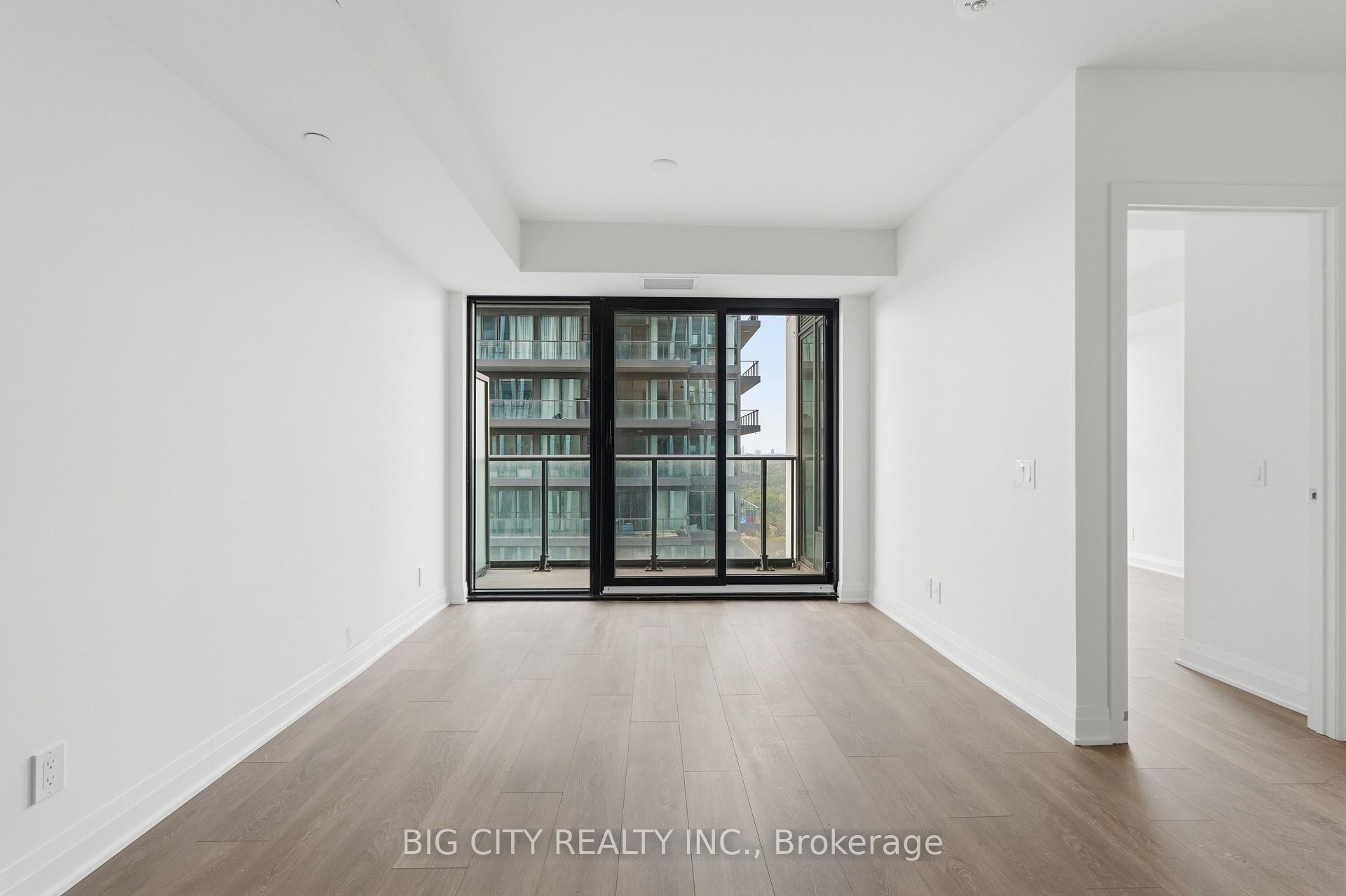 Photo 8 of Unit 1906, 25 Frederick Todd Way, Toronto, Thorncliffe Park — HOMEH