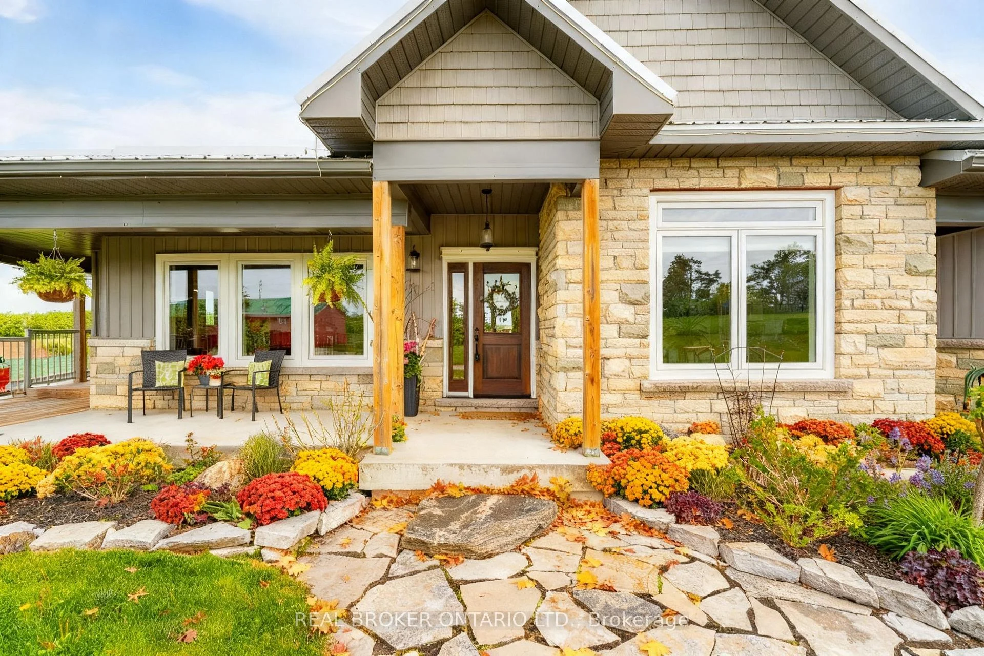 Photo 4 of 706249 Dufferin County Road 21, Mulmur, Rural Mulmur — HOMEH