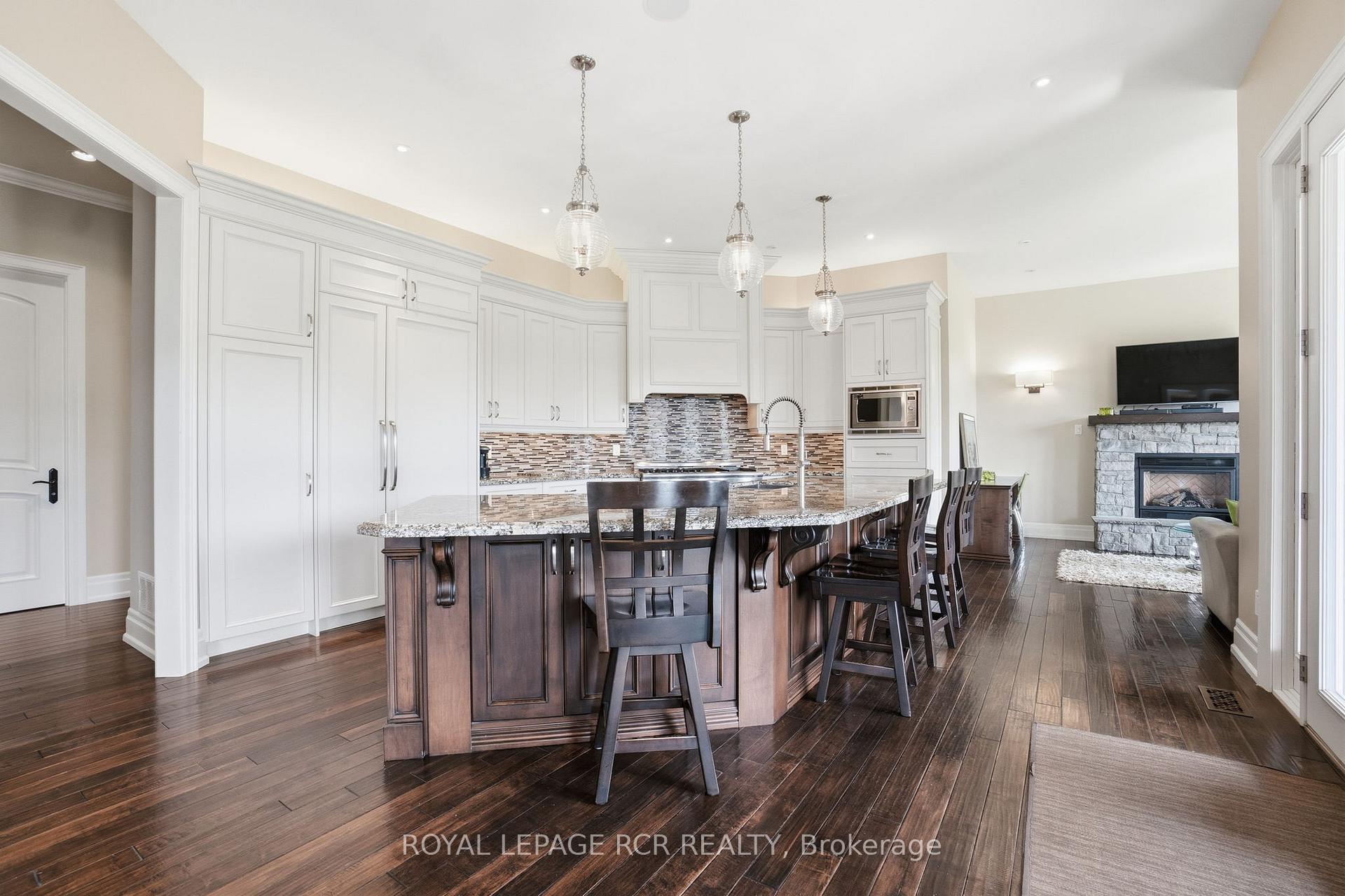 Photo 21 of 7 Proctor Avenue, Caledon, Rural Caledon — HOMEH