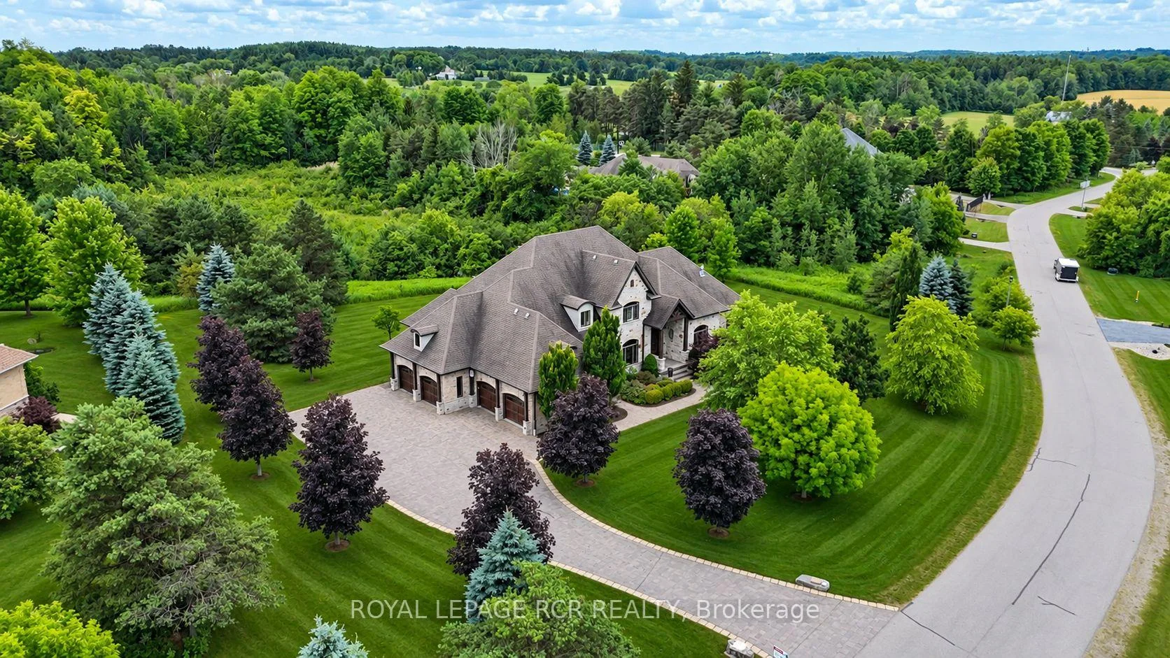 Photo 6 of 7 Proctor Avenue, Caledon, Rural Caledon — HOMEH