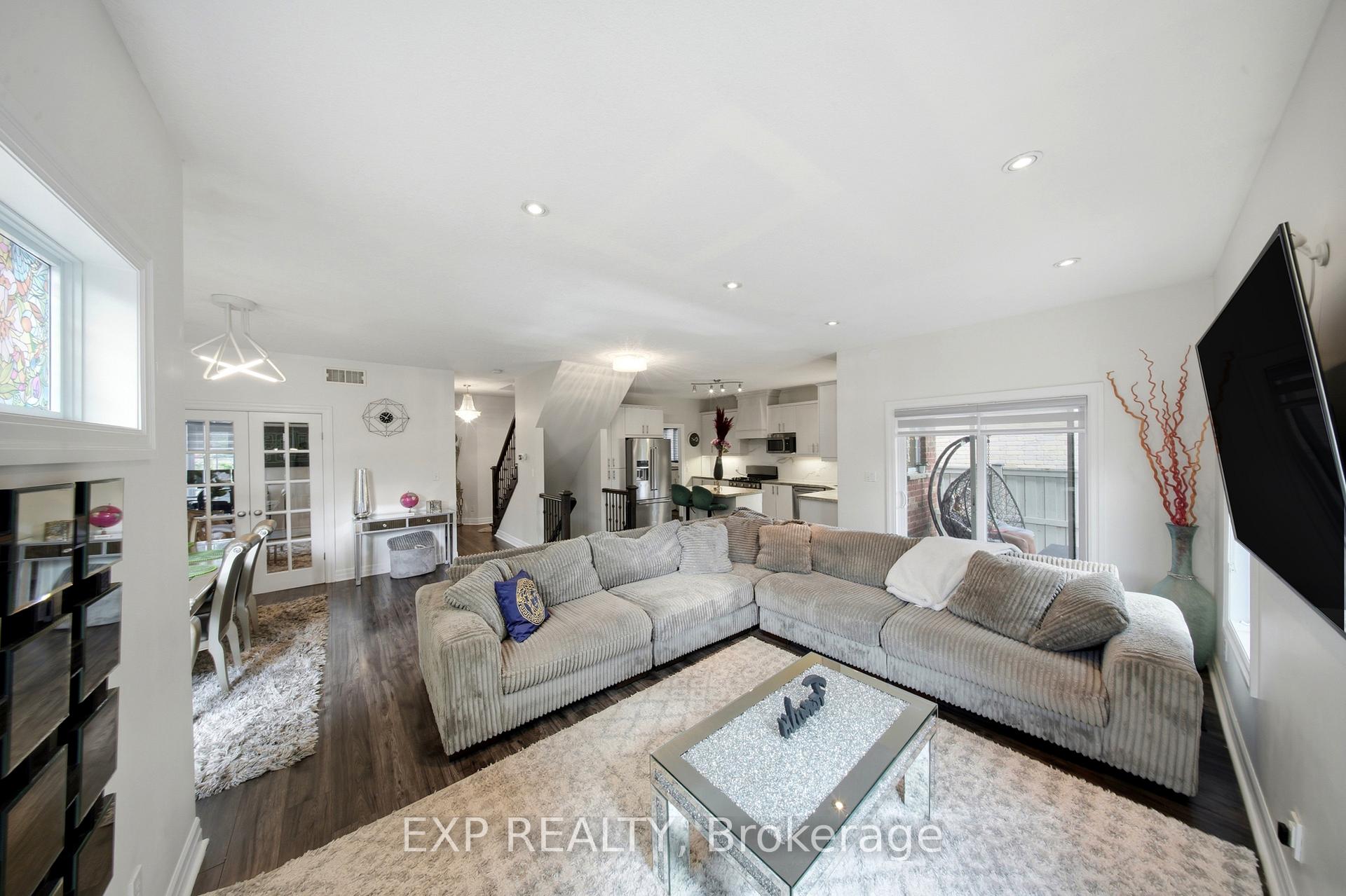 Photo 13 of 167 Broadoaks Drive, Cambridge, Little's Corners — HOMEH