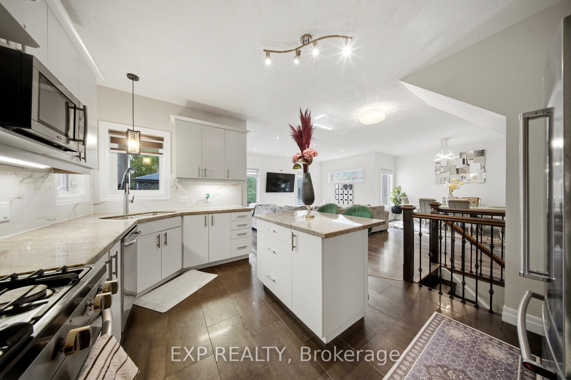 Photo 16 of 167 Broadoaks Drive, Cambridge, Little's Corners — HOMEH