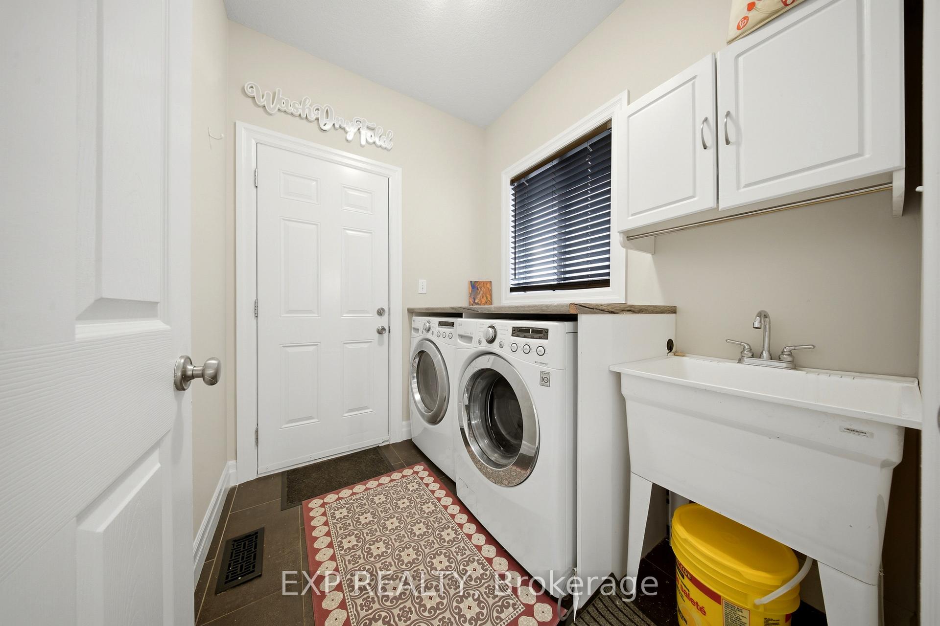 Photo 17 of 167 Broadoaks Drive, Cambridge, Little's Corners — HOMEH