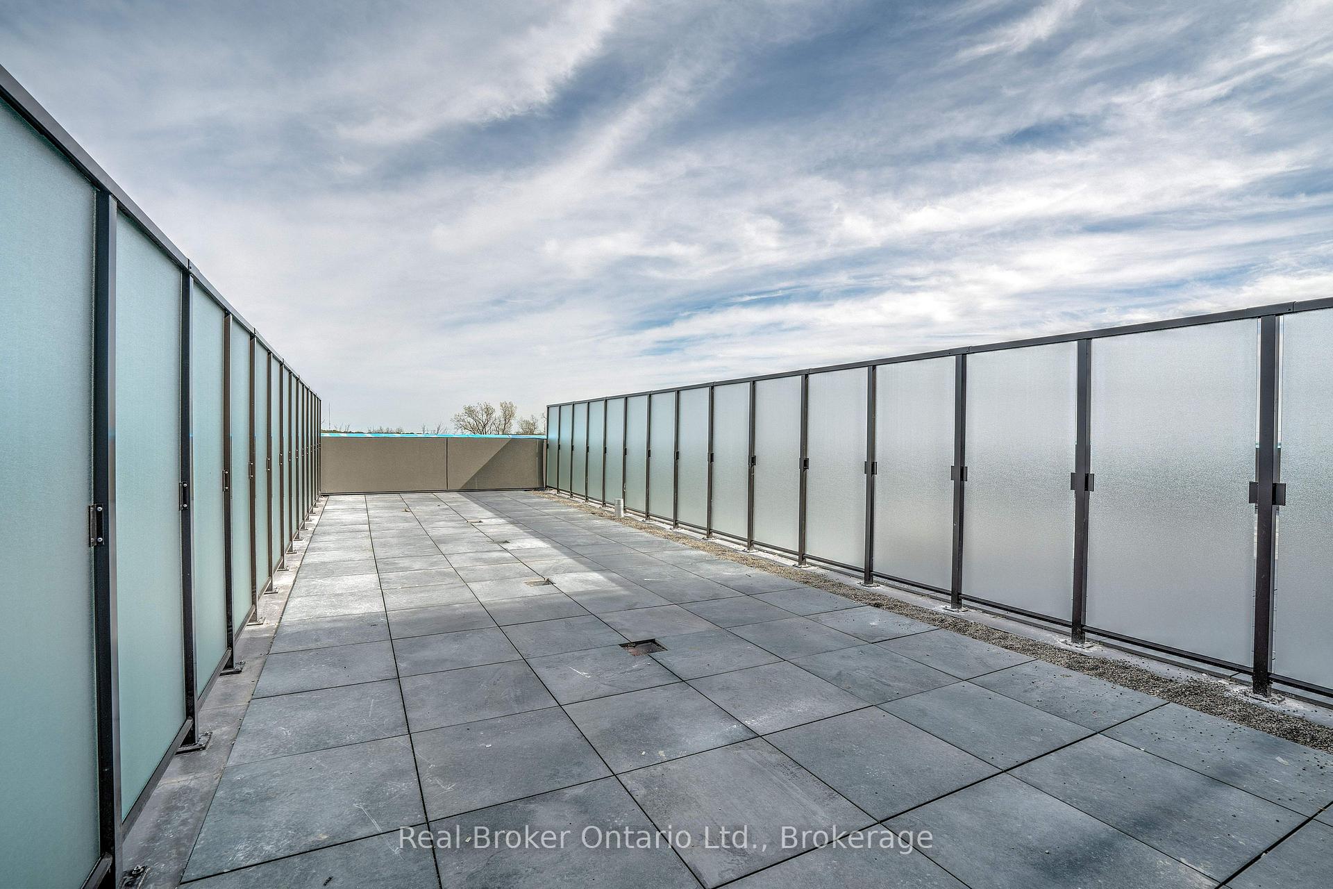 Photo 10 of Unit 516, 470 Dundas Street E, Hamilton, Waterdown — HOMEH