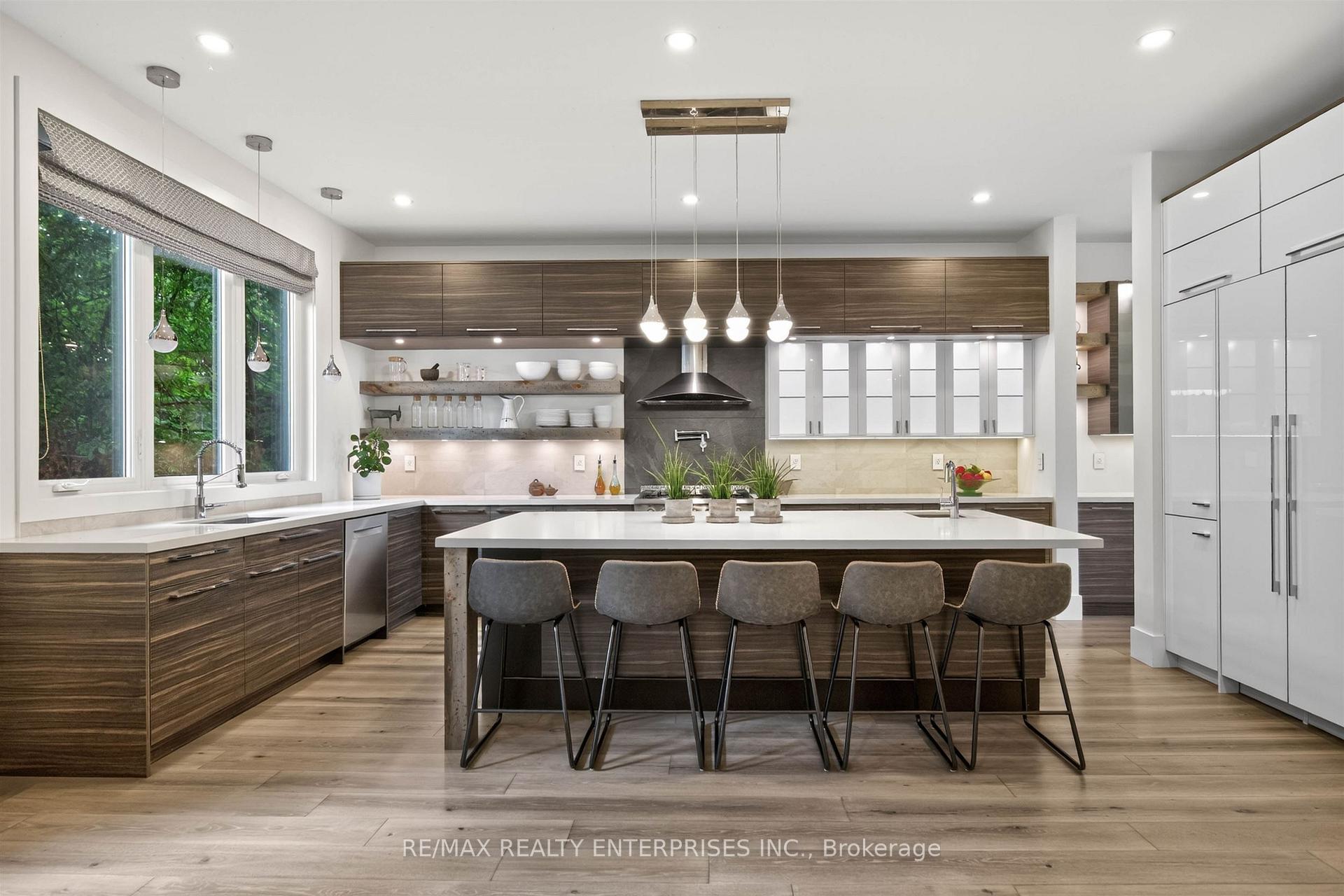 Photo 10 of 700 Hillcrest Road, Pickering, West Shore — HOMEH