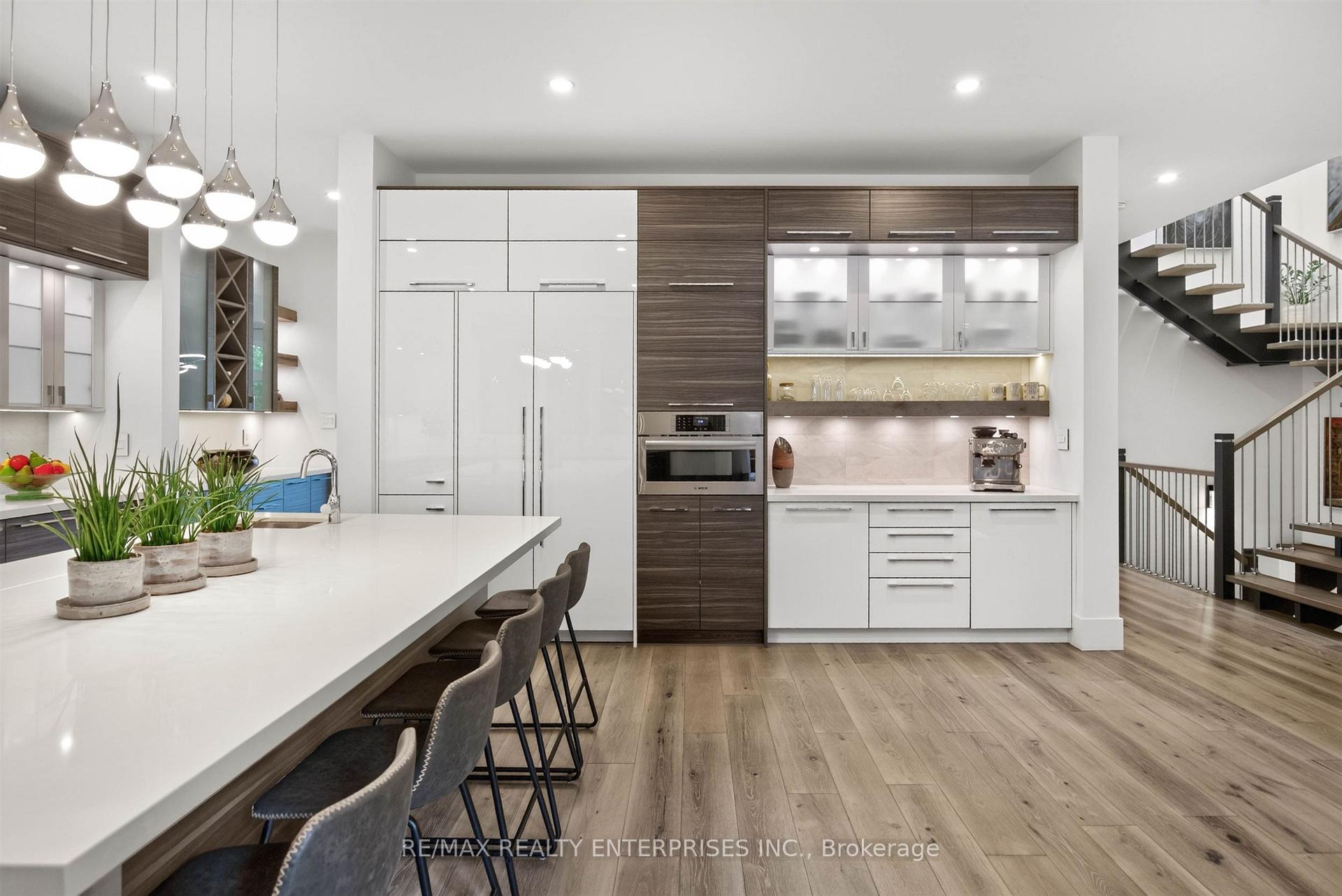 Photo 13 of 700 Hillcrest Road, Pickering, West Shore — HOMEH