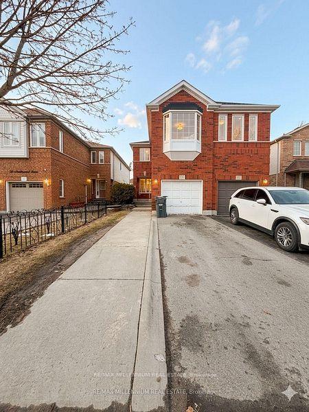 Photo 1 of 29 Needlewood Avenue, Brampton, Sandringham-Wellington — HOMEH