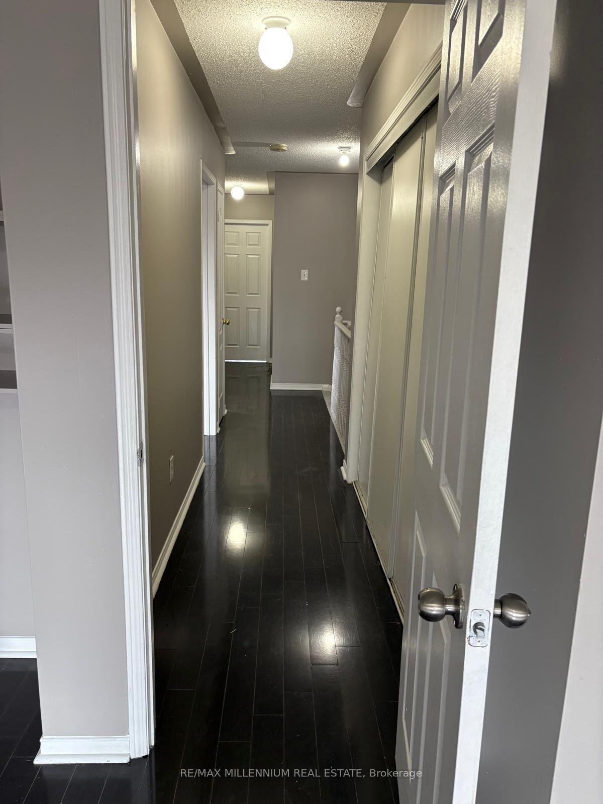 Photo 12 of 29 Needlewood Avenue, Brampton, Sandringham-Wellington — HOMEH