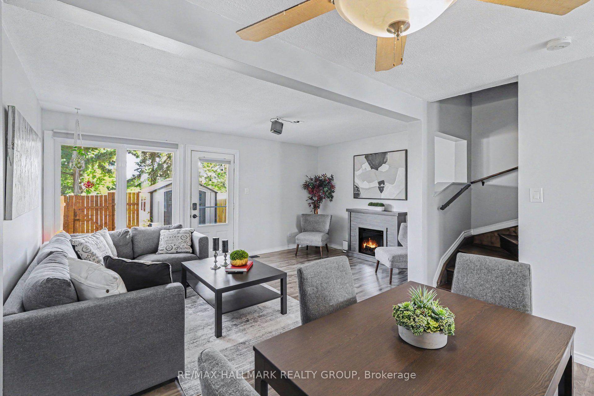 Photo 3 of 4342 Meadowvale Lane, Ottawa, Pineview — HOMEH