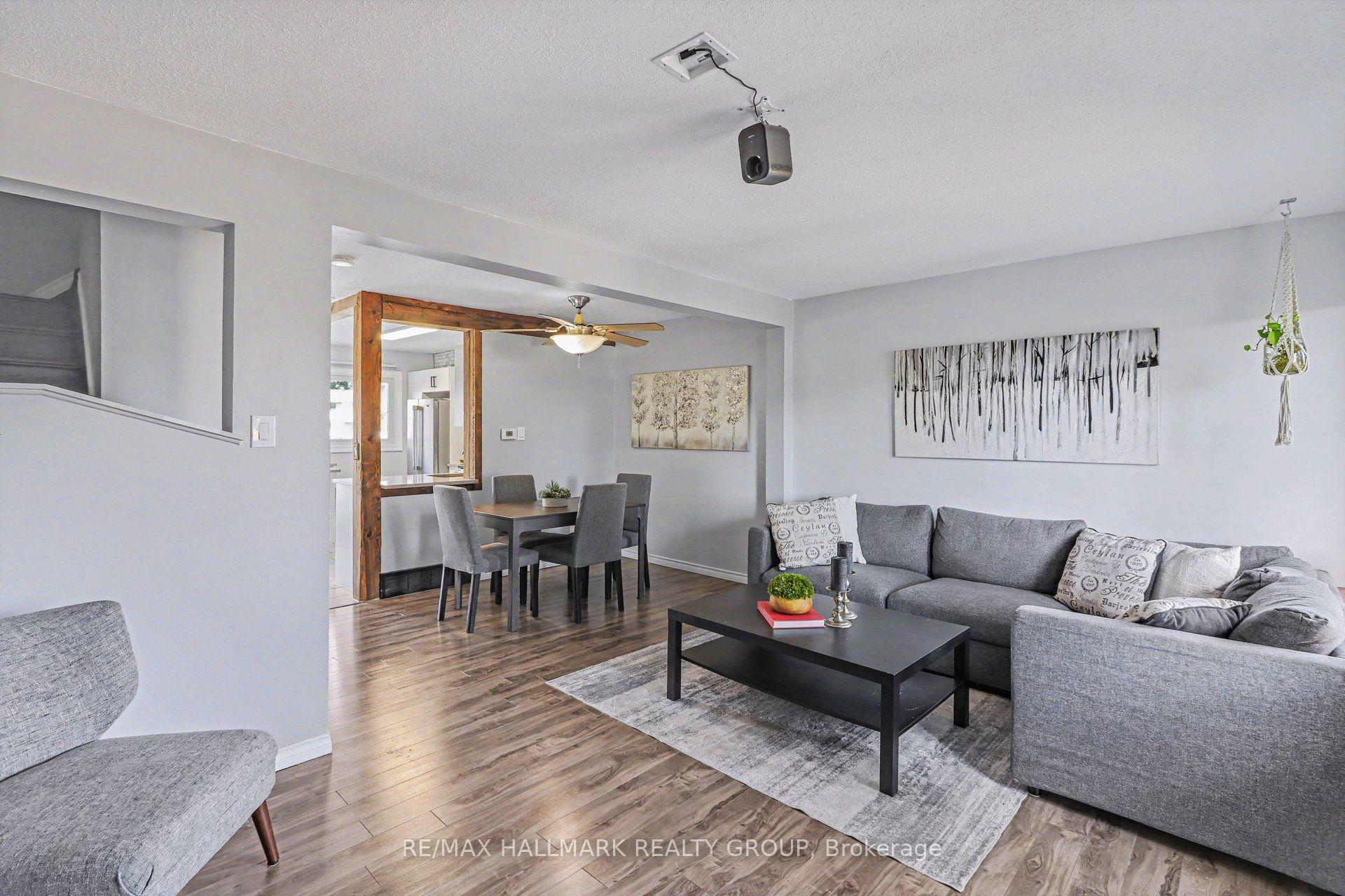 Photo 4 of 4342 Meadowvale Lane, Ottawa, Pineview — HOMEH