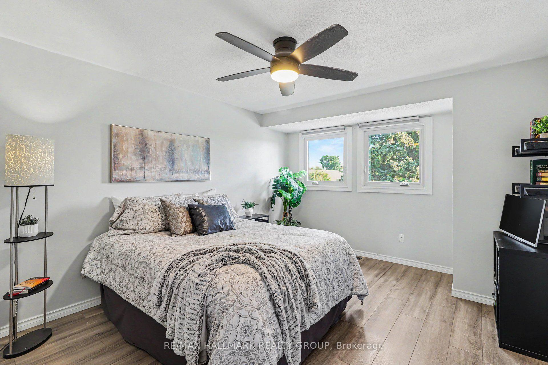 Photo 11 of 4342 Meadowvale Lane, Ottawa, Pineview — HOMEH