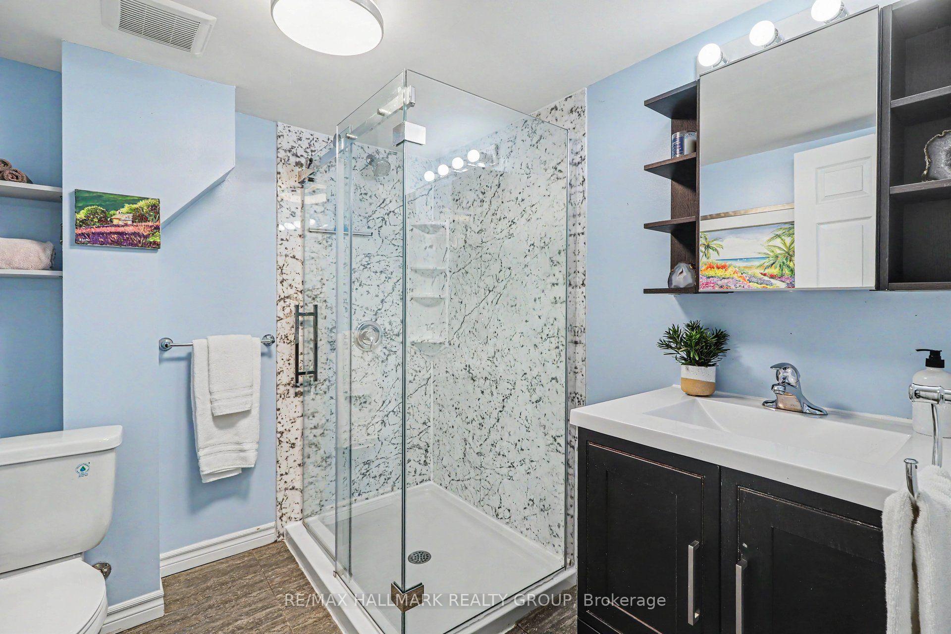 Photo 21 of 4342 Meadowvale Lane, Ottawa, Pineview — HOMEH